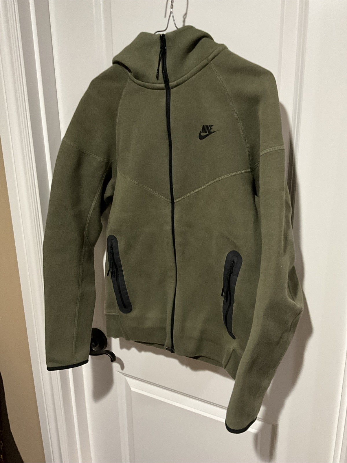 Nike Tech Fleece Olive Green Zip-up Sweatshirt Mens Small Pre-Owned!