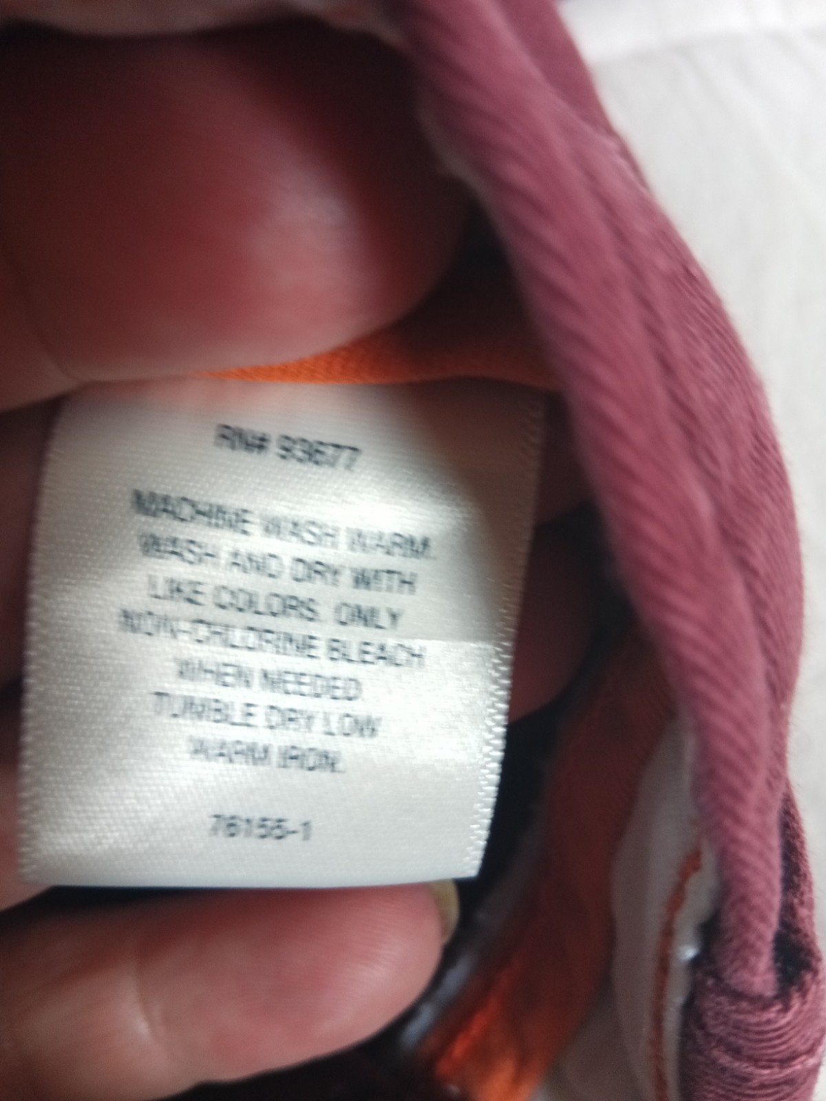 Men’s Shorts Sz. 38 St. John’s Bay Chino Style Maroon/Burgandy 9″ Inseam