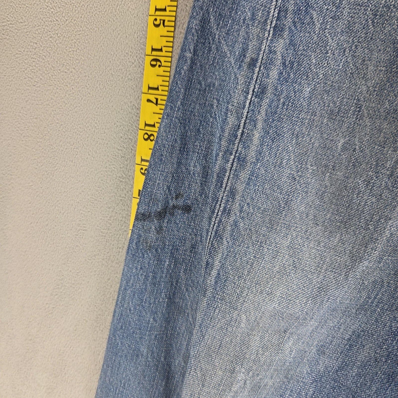 Vintage Levis Engineered Jeans Mens Blue Twisted Button Fly Fits 32×33