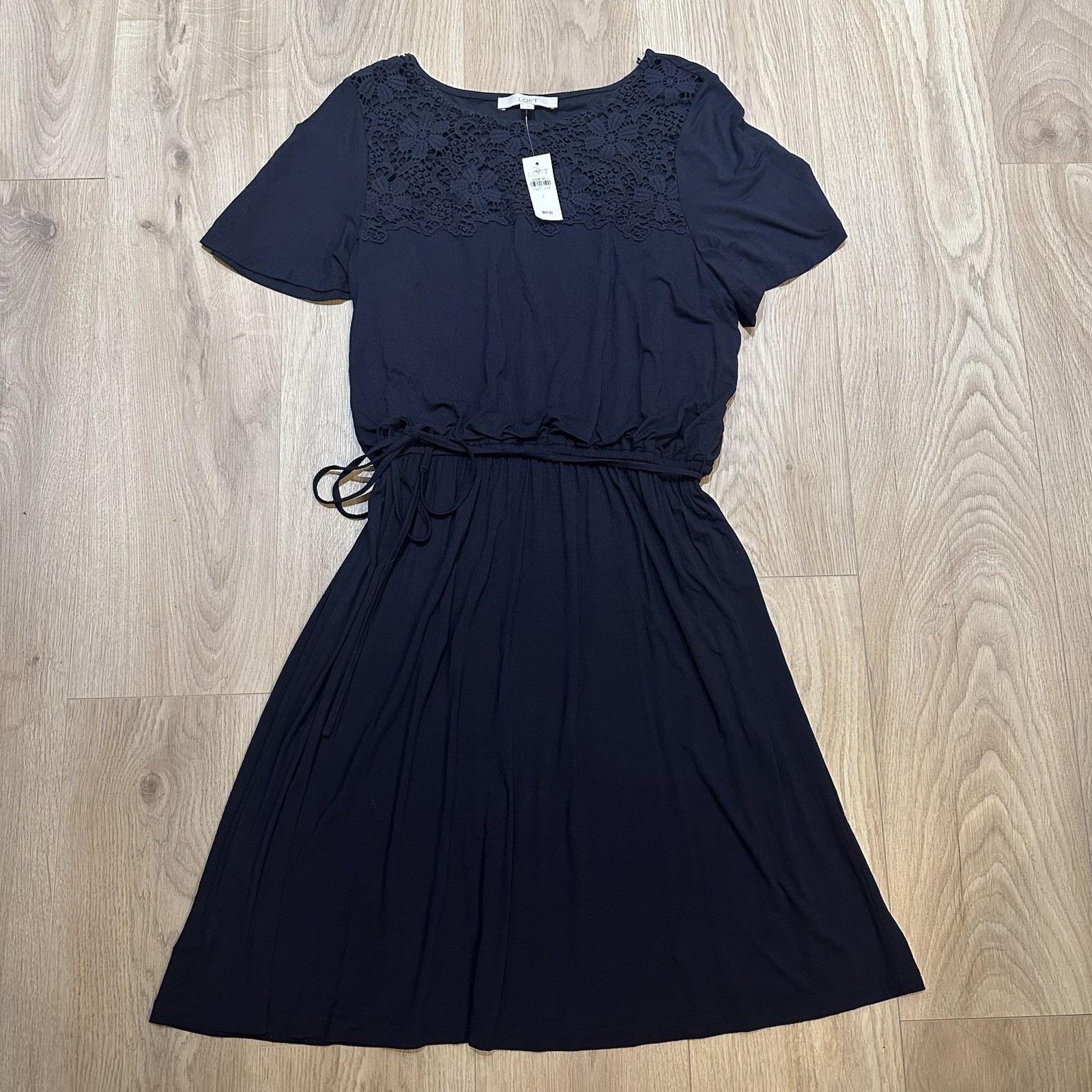 NWT LOFT New Lace Crochet Dress Women’s Sz Navy Blue Short Sleeve Fit And Flare