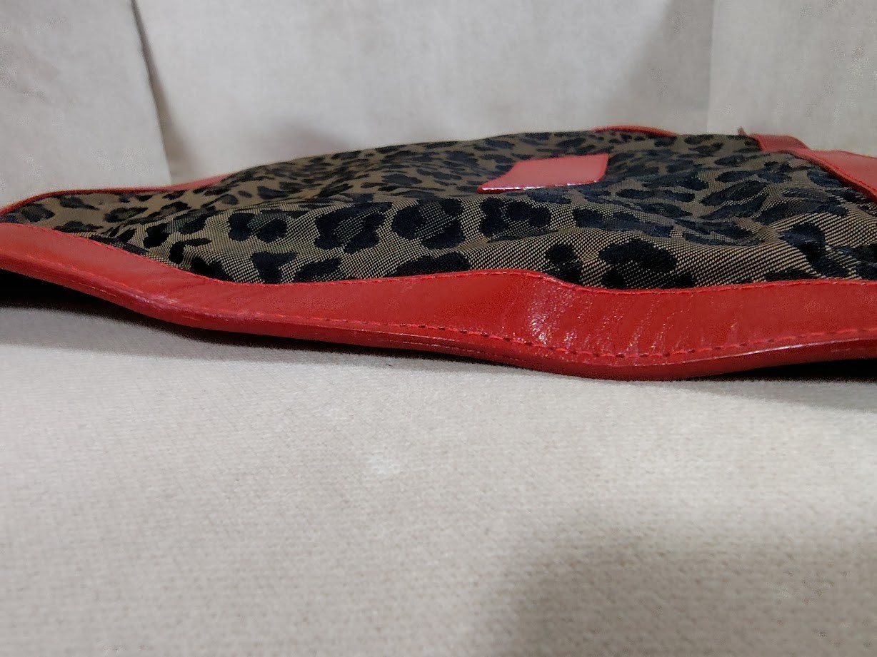 Fendi Clutch Bag Purse Leopard Leather Nylon Authentic 398T0359