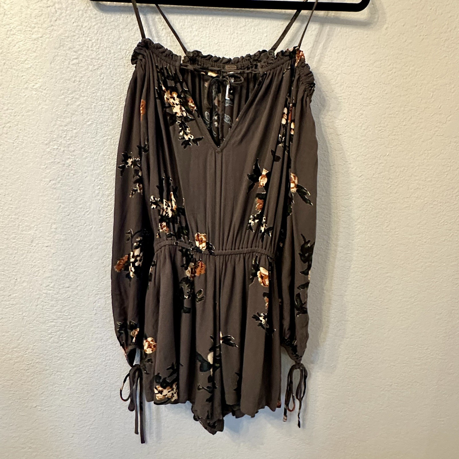 Free People Romper Floral Size XS. Grey Green Fall