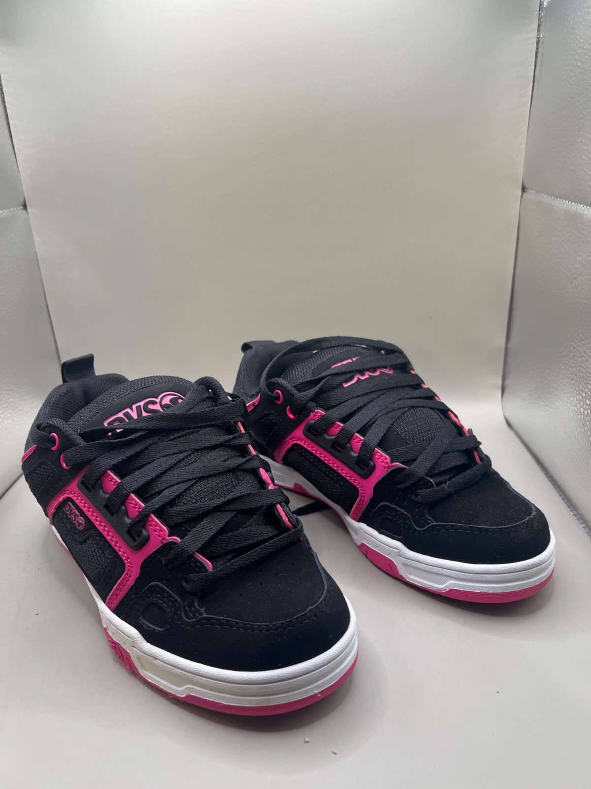 DVS Womens Comanche WOS Black & Pink Skate Shoes Size 6 US / 4.5 UK / 36.5 EU