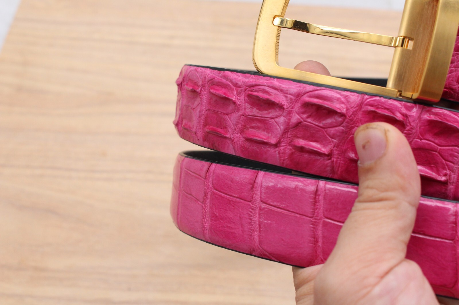 W 1.3 inch -No Jointed Pink Genuine CROC LEATHER Skin Men’s Belt