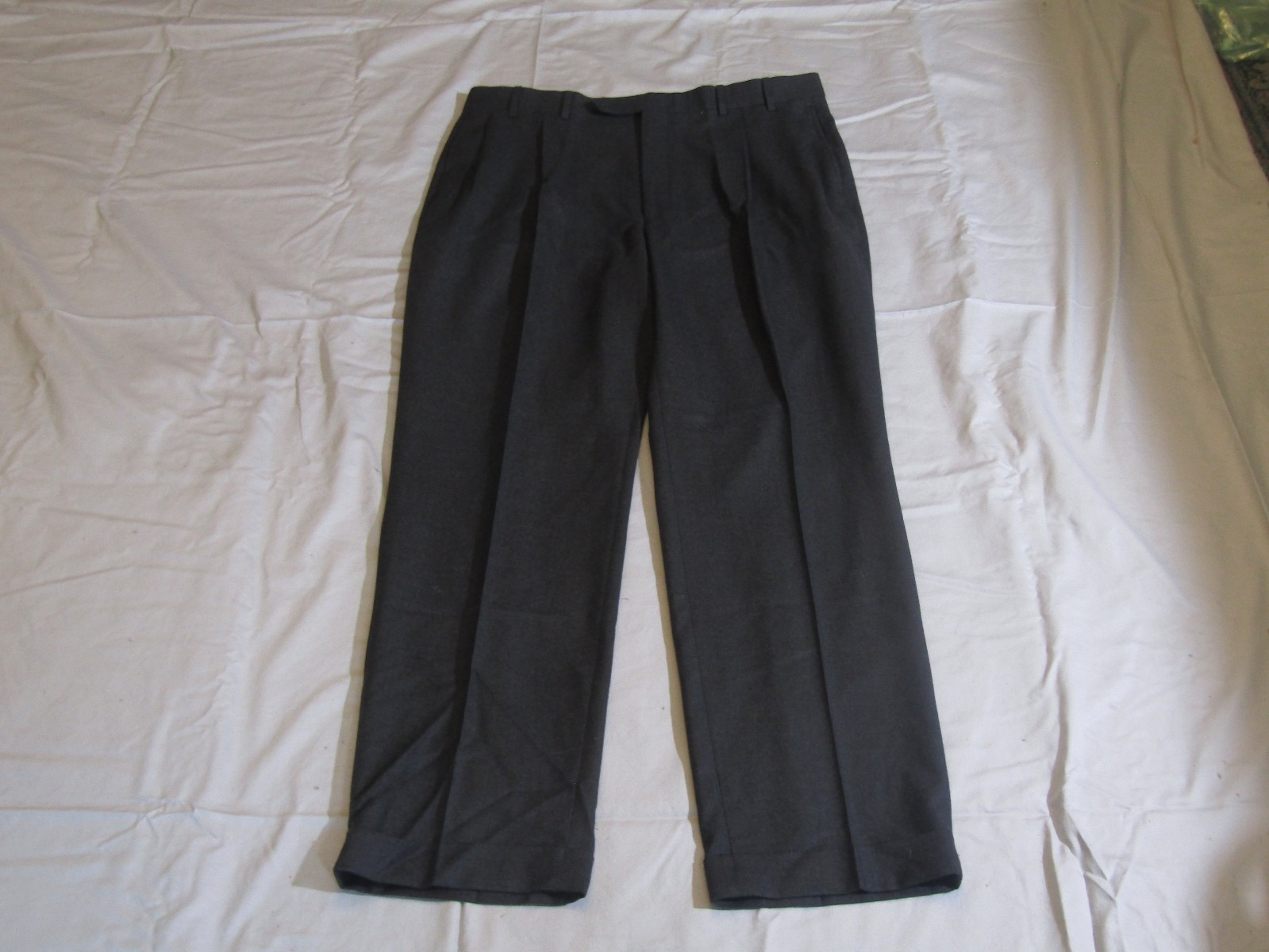 Nautica Mens Pants 38 W L32 W Superfine Luxury w Cuff 100% Wool Charcoal