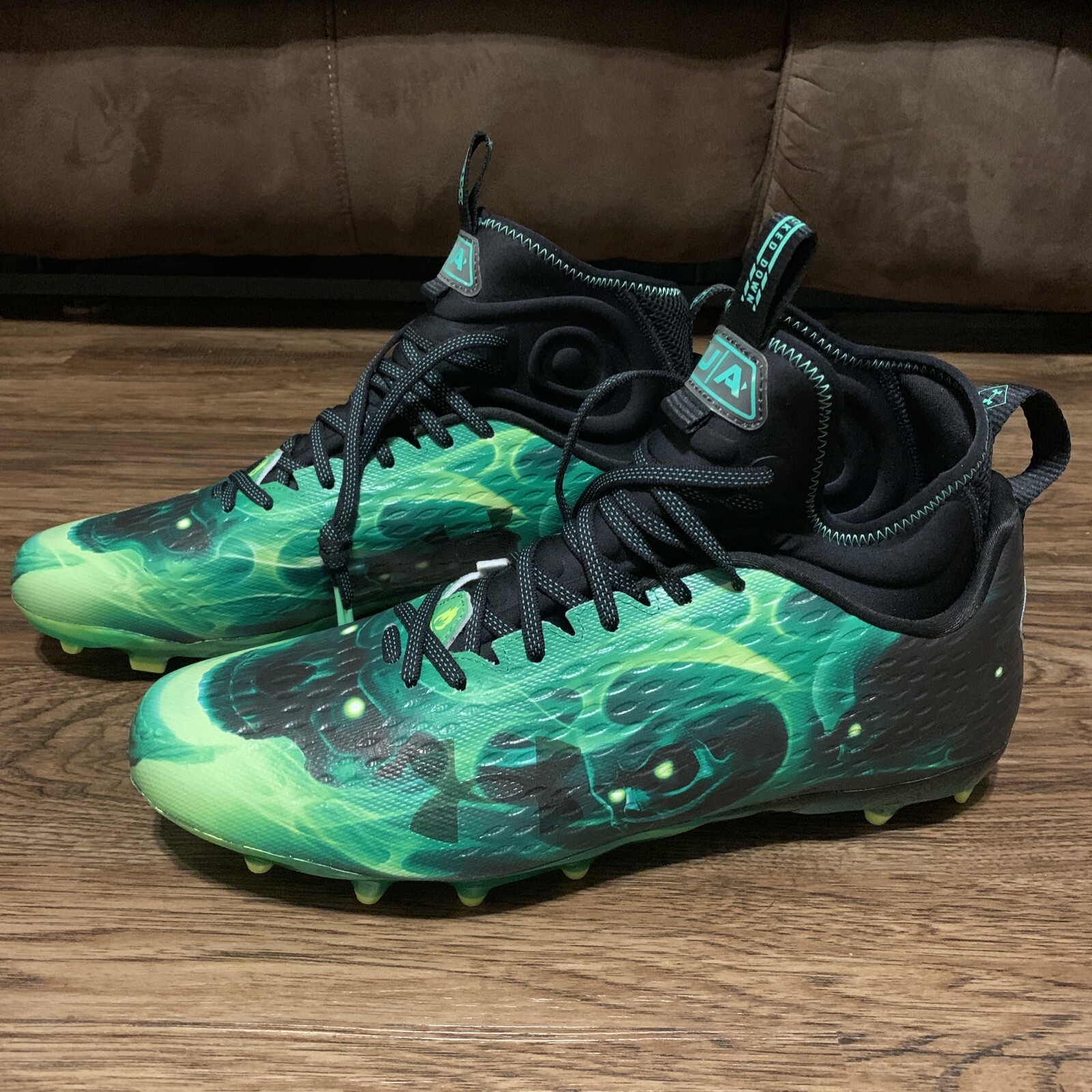 Under Armour Lux Spotlight Black Green Men’s Football Cleats Size 13 3025376-001