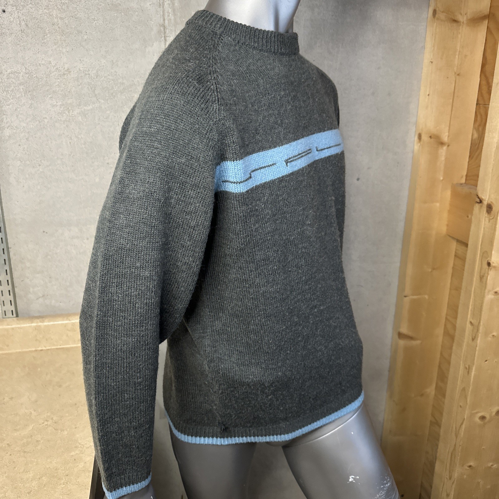 Vtg Split Skateboards Pullover Knit Sweater Y2K Men’s M Medium Gray Acrylic Wool