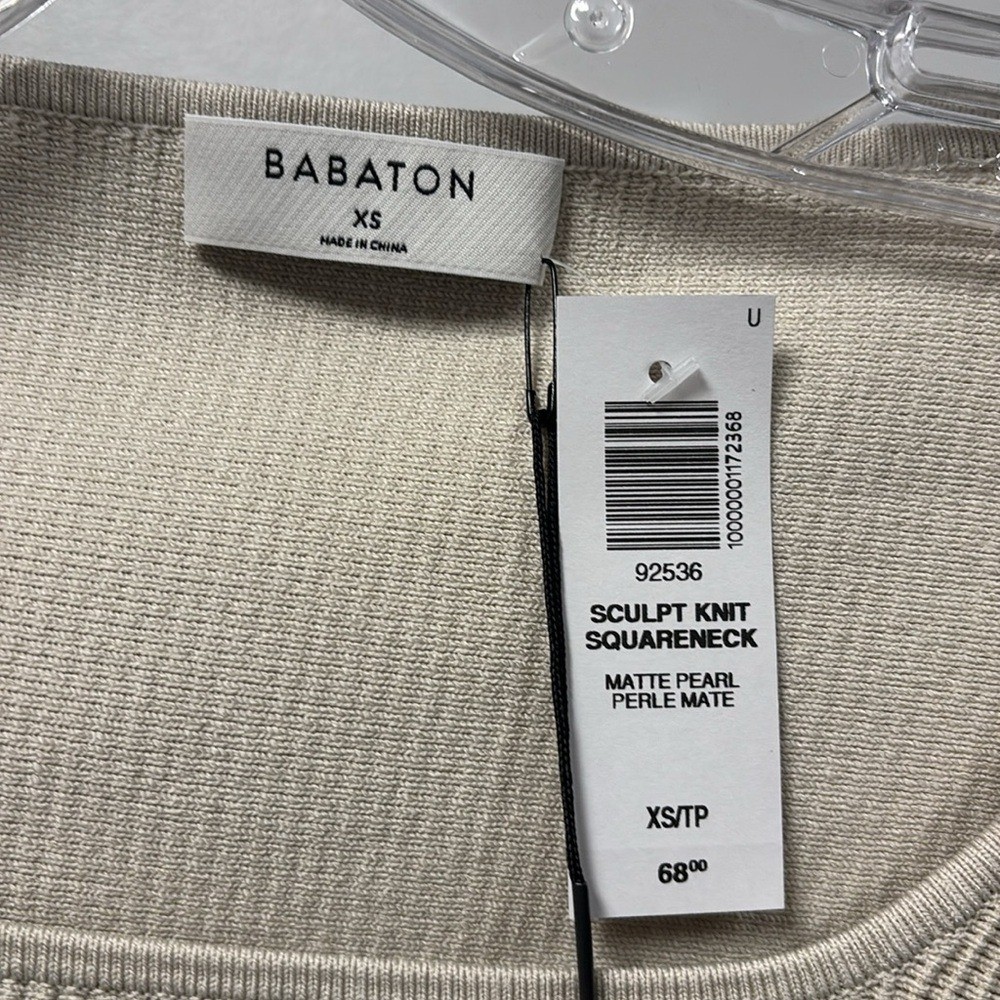 NWT Babaton Beige Wmns Sculpt Knit Squareneck Ribbed cropped top Xs matte pearl