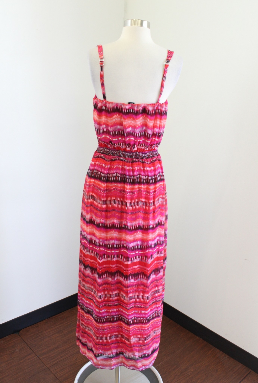 White House Black Market Pink Red Multi Striped Maxi Dress Size XS Summer Casual