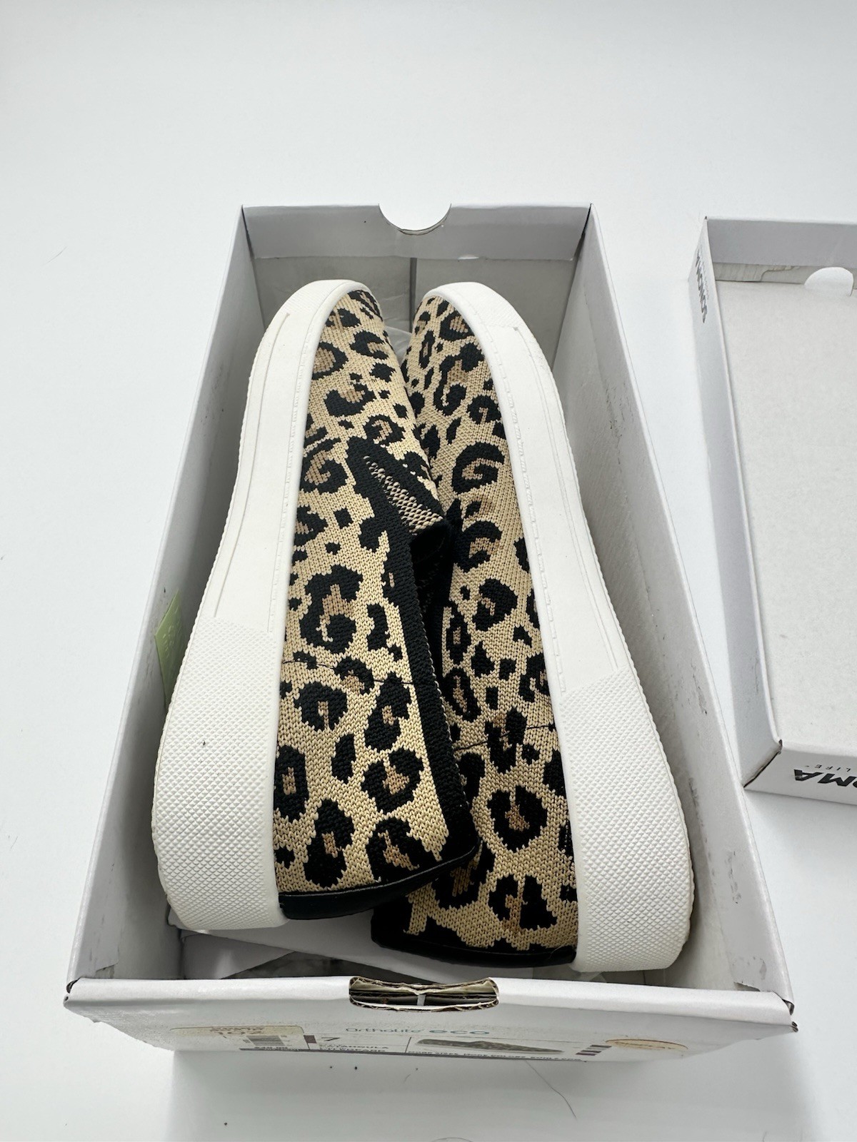 Sonoma Women’s Leopard Print Slip Ons Size 7
