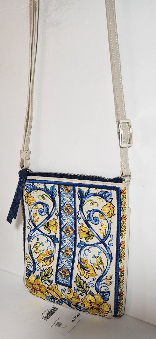 BRIGHTON BELLA LIMONE WHITE LEATHER 108,000 EMBROIDERED STITCHES CORSSBODY POUCH