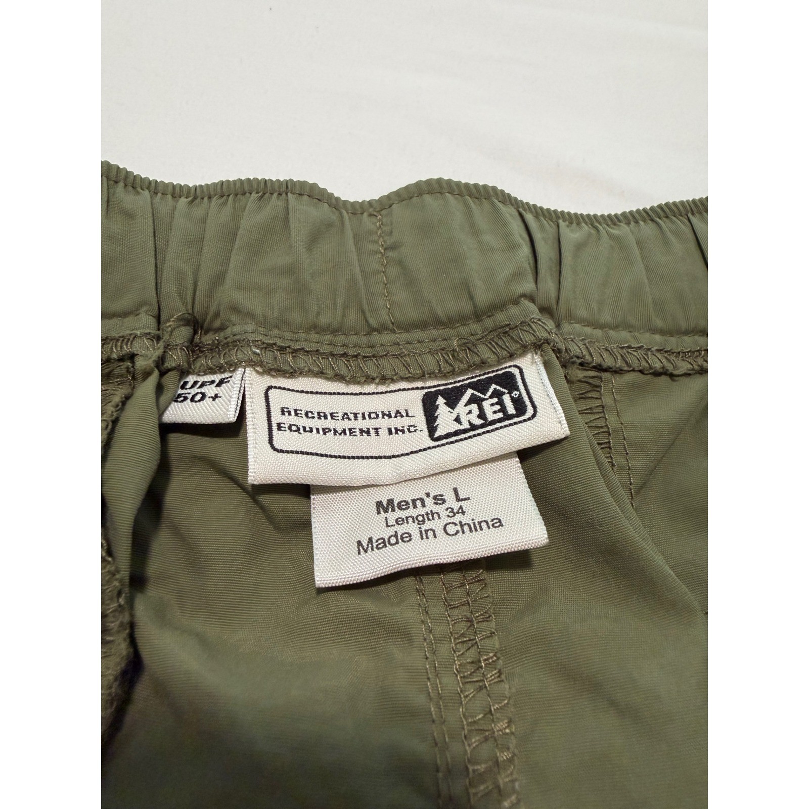 REI Sahara Cargo Shorts Mens Large Green Nylon Hiking Outdoor Belted UPF 50+