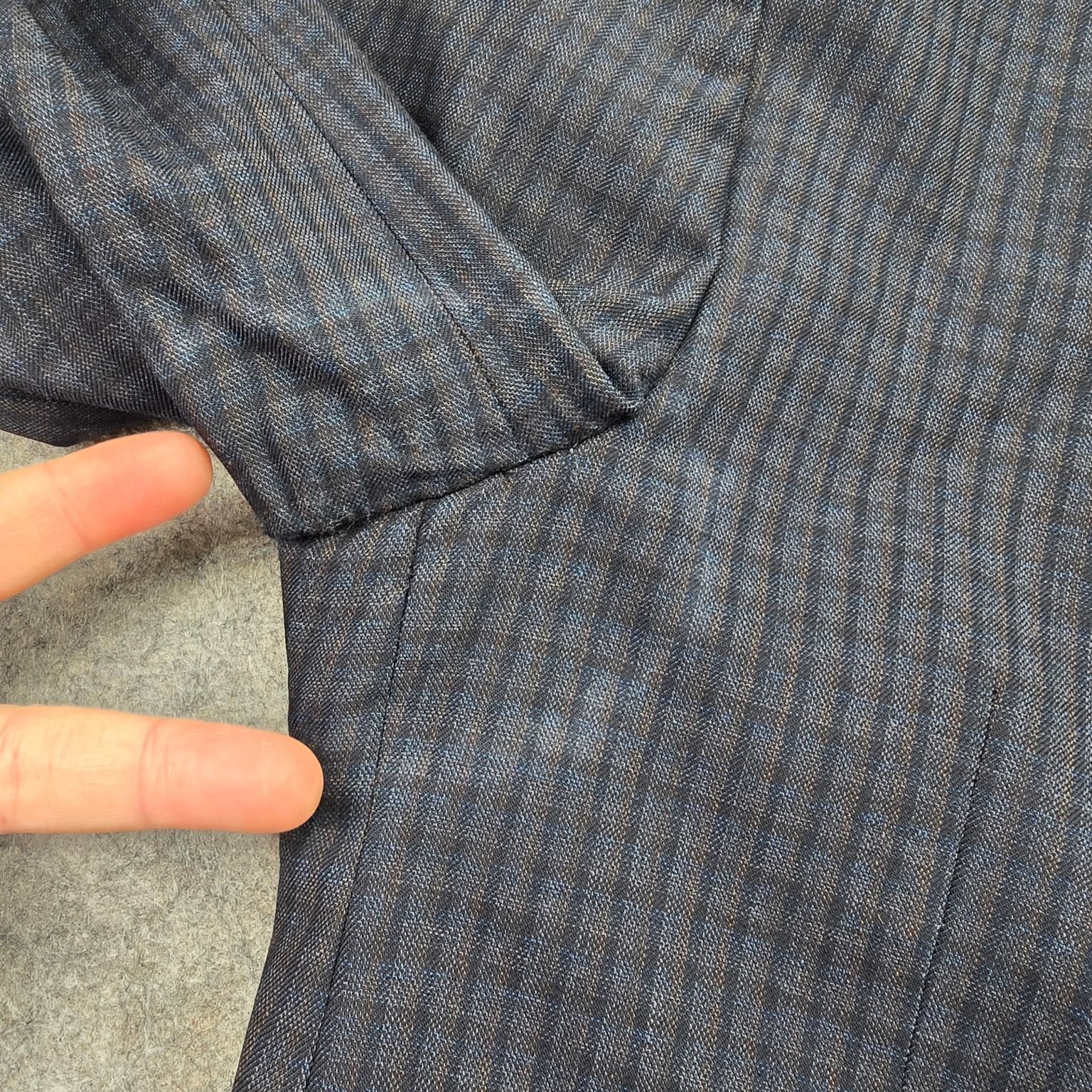 Todd Snyder Mayfair Fit Sport Jacket 42R Charcoal Blue Plaid Wool Partial Lined