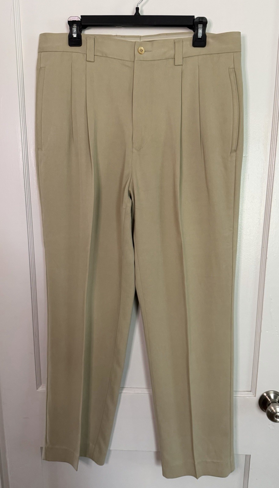 Tommy Bahama Relax 100% Silk Pants Mens Size 35×32 Beige Excellent