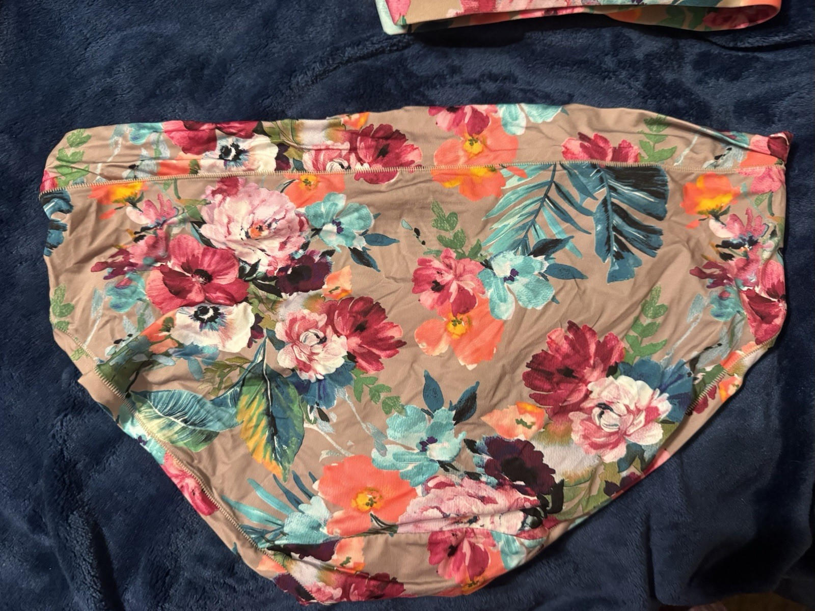 NWT Cacique Bra 48DD Beige Lightly Lined Full Coverage No Wire Plus Size