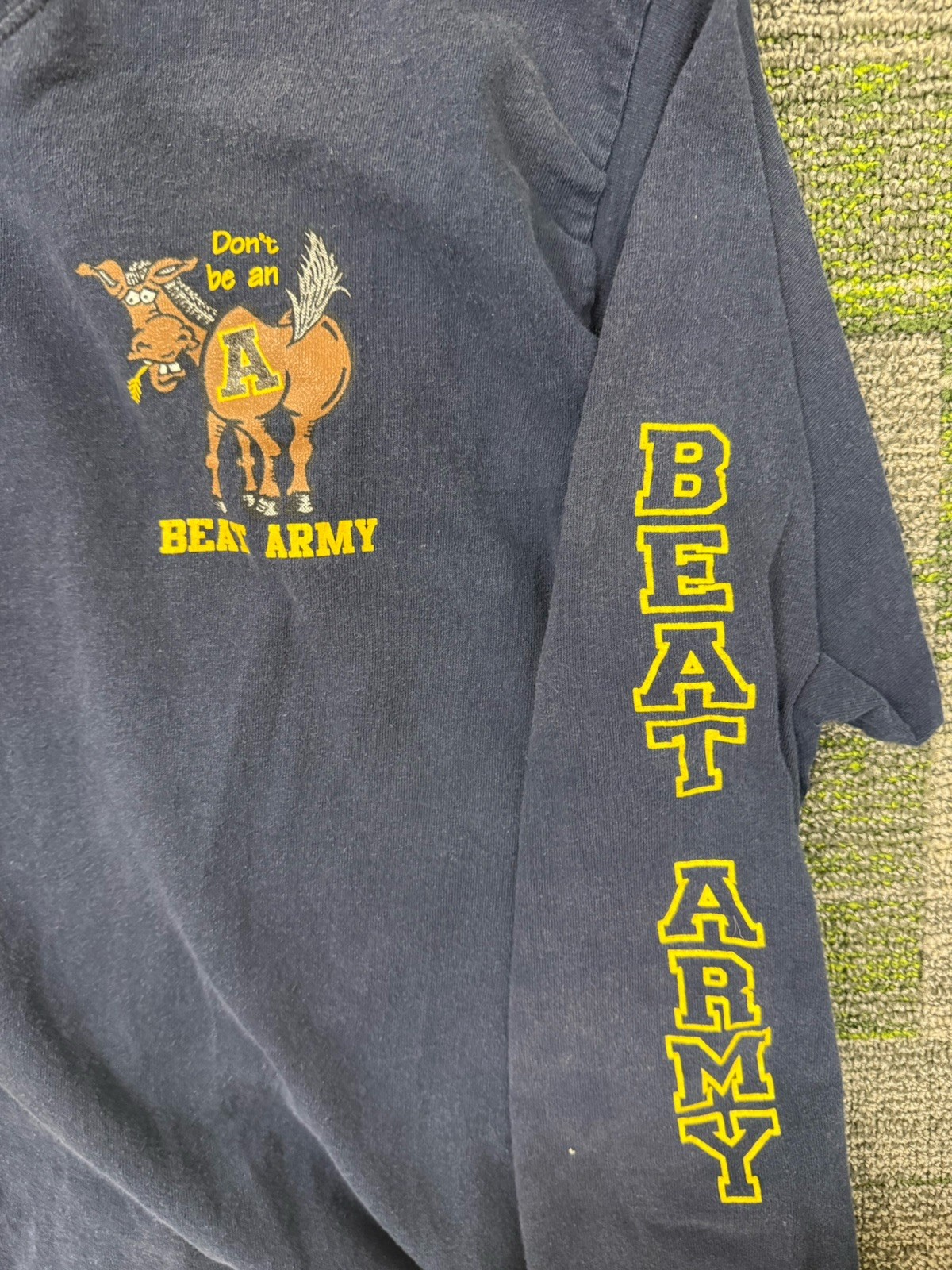 Army vs Navy College Football Graphic Long Sleeve Tee 2005 Annual Classic 0146