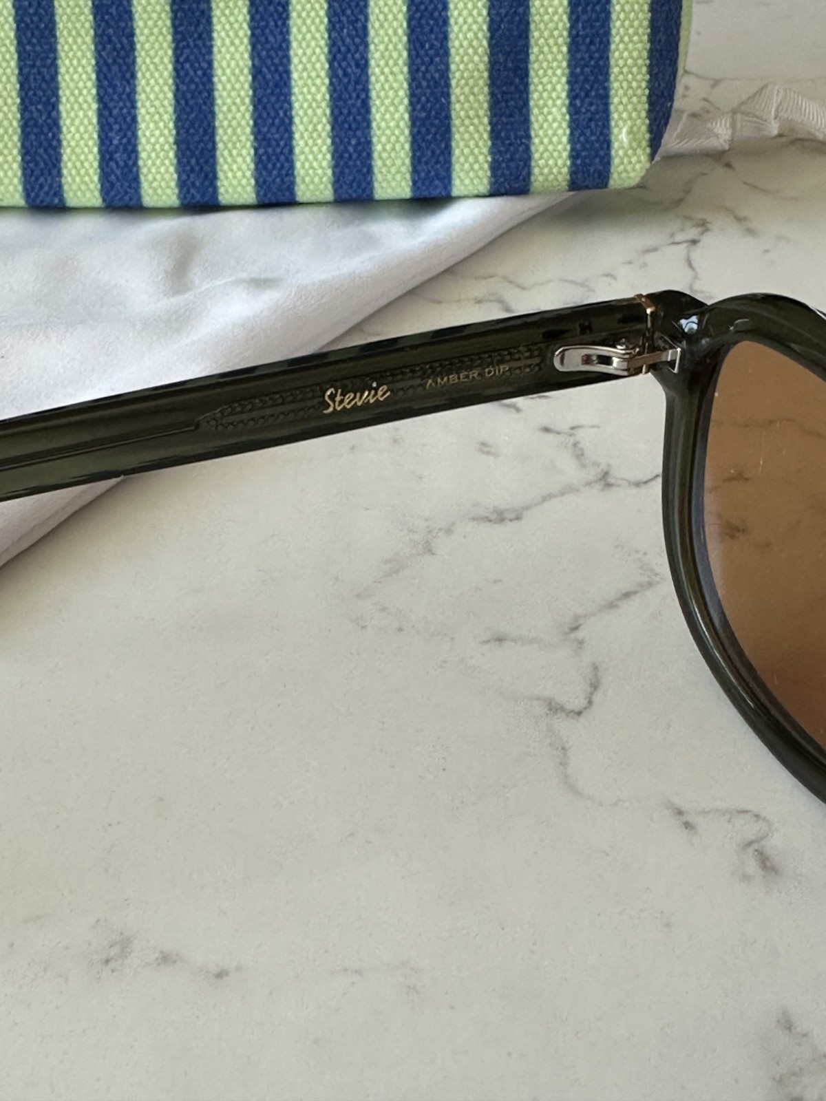 Sardine Stevie Aviator Sunglasses Amber Dip Green Acetate New Cabana Case UV
