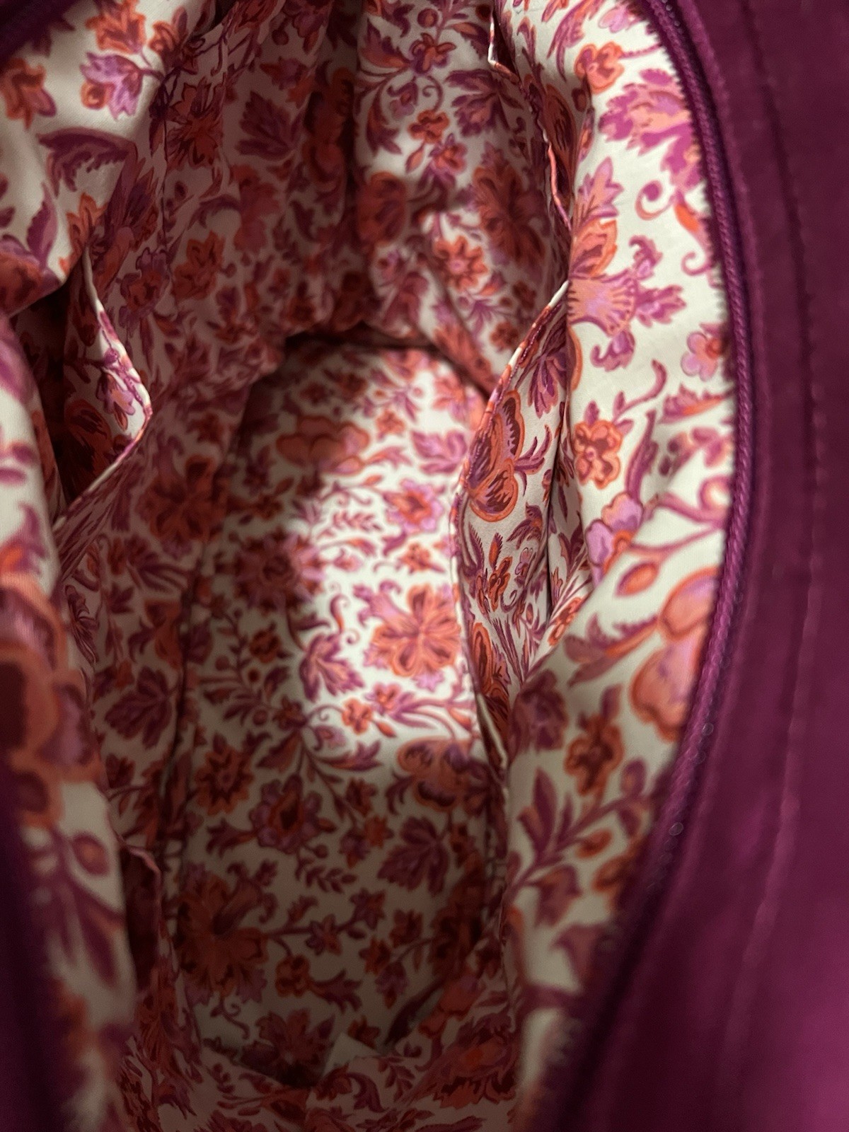 *NWT* Small Vera Tote and Turnlock Wallet in Dark Raspberry