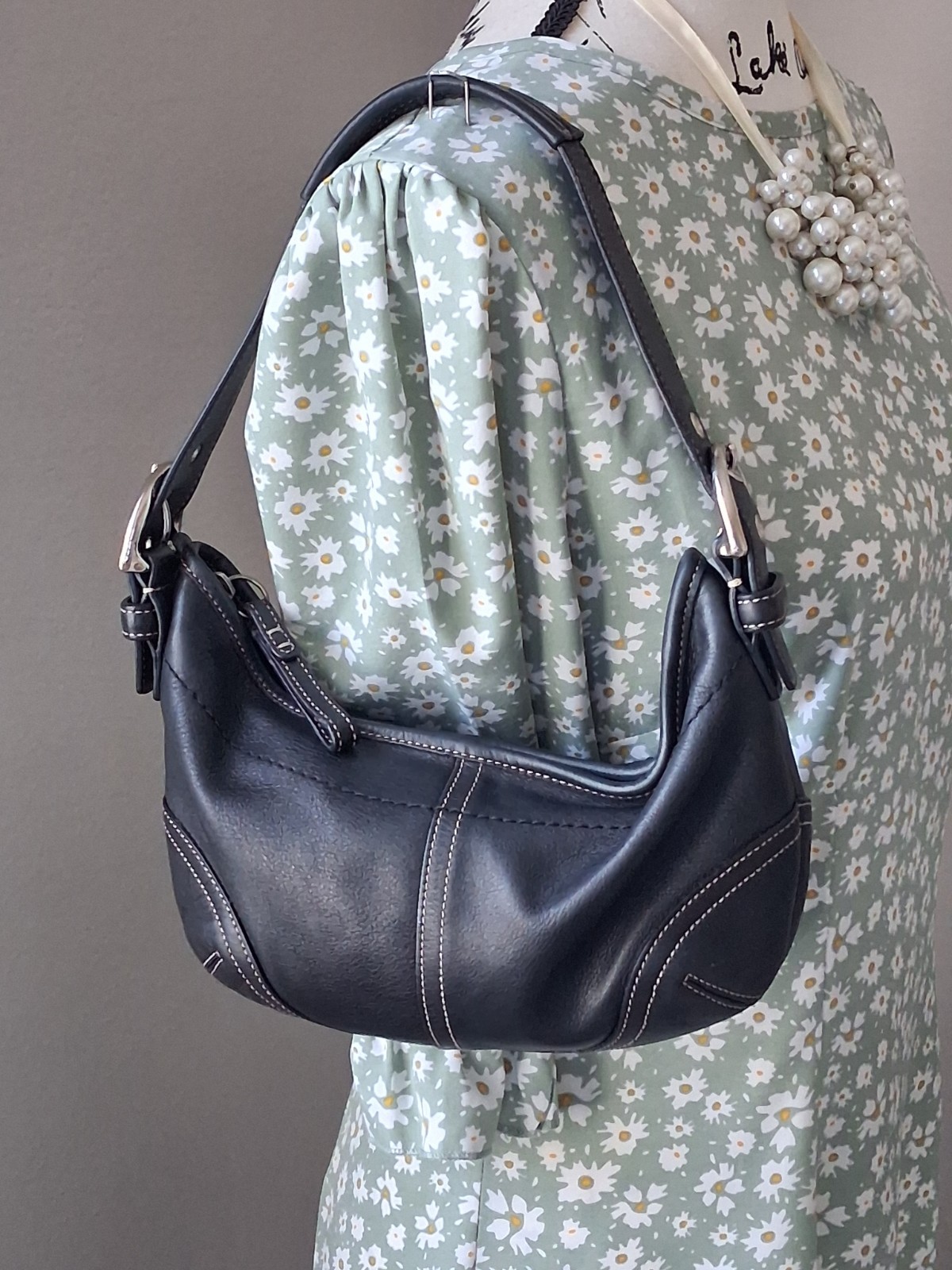 Coach Vintage Y2K SoHo Mini Shoulder Bag, Black Leather W Silver HW 9541
