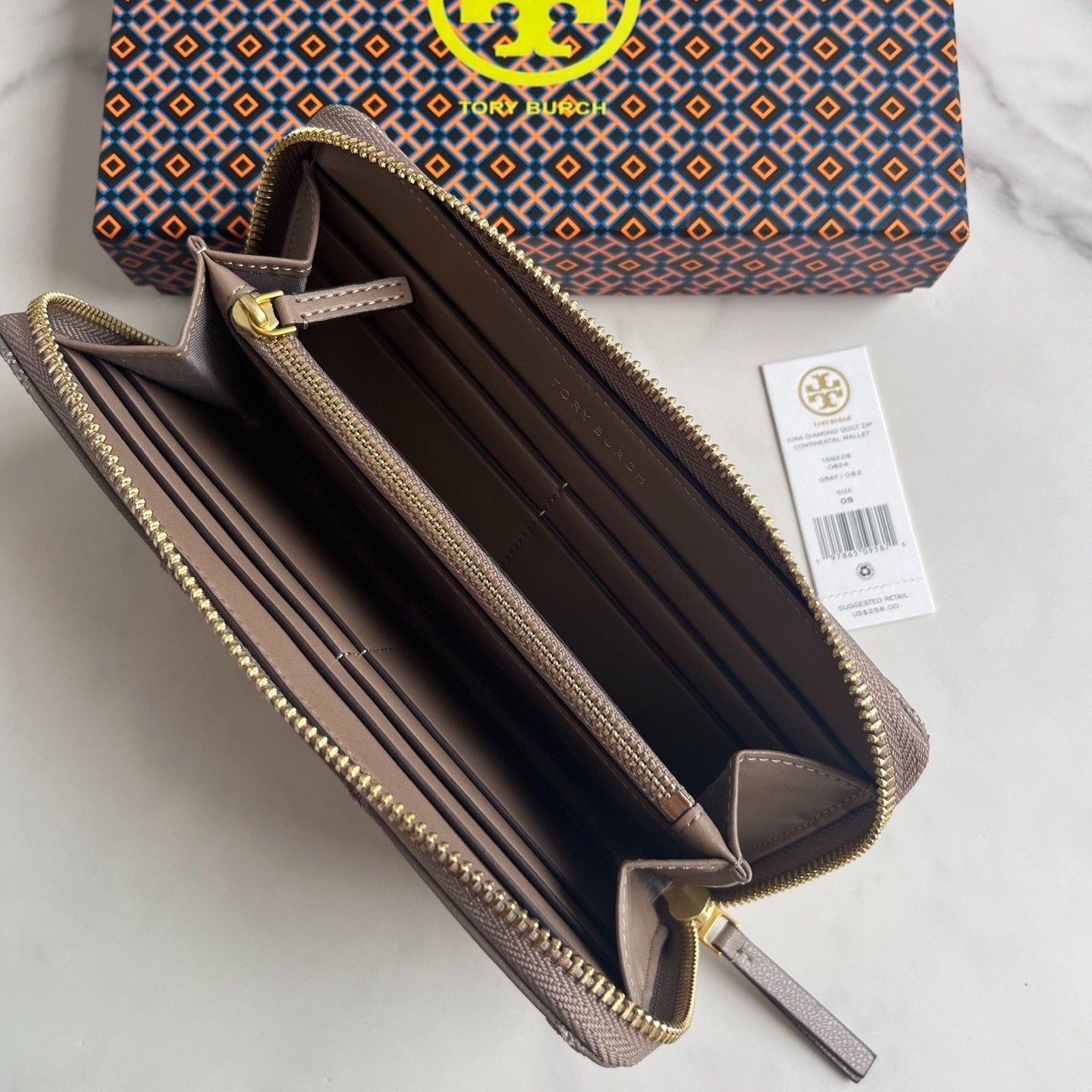 Tory Burch Willa Diamond Quilted Black Leather Continental Wallet