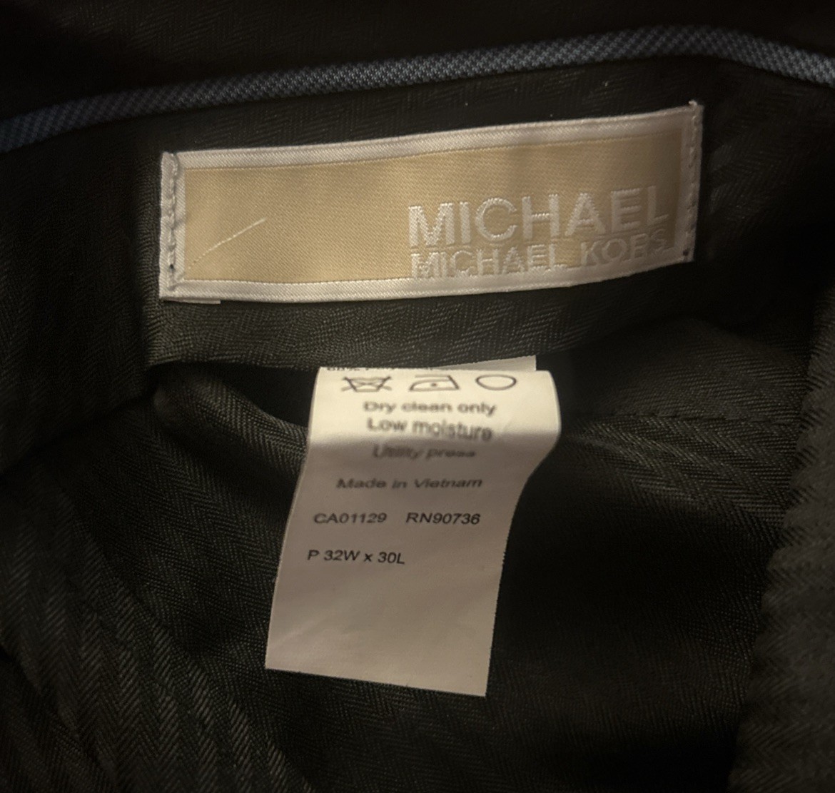 Michael Kors Flat-Front Solid Pants Navy Blue 32×30 #12 NEW WITH TAGS