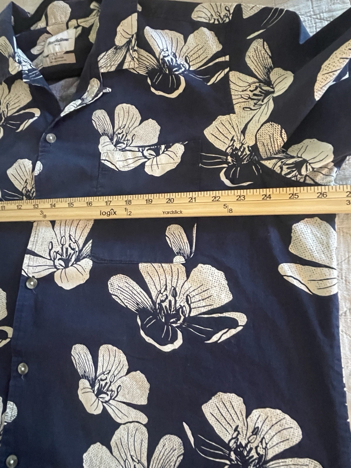 Goodfellow & Co Men’s 2XL Slim Blue/White Floral Short Sleeve Shirt