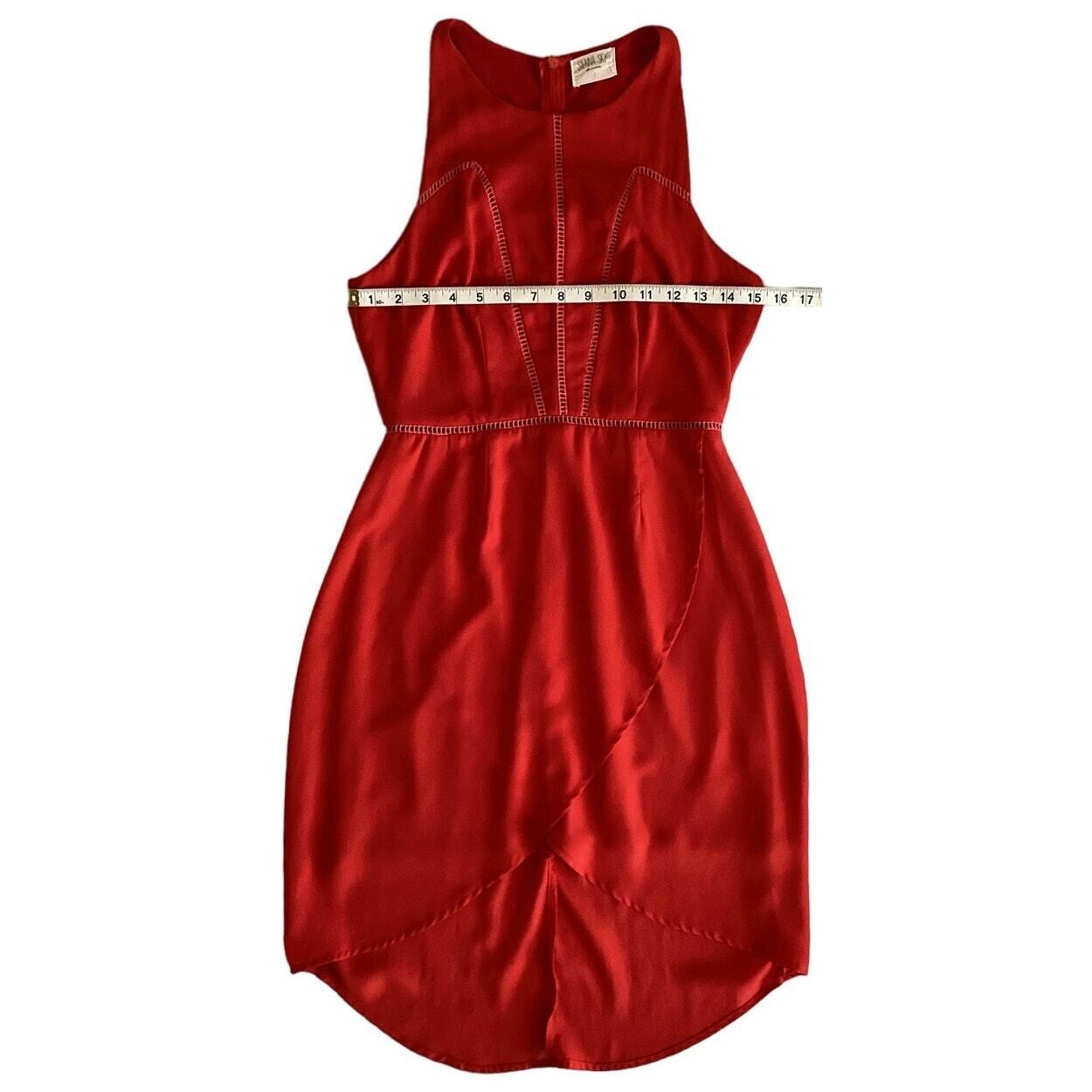 Sienna Sky High Low Sleeveless Crochet Asymmetrical Tulip Mini Dress Red S