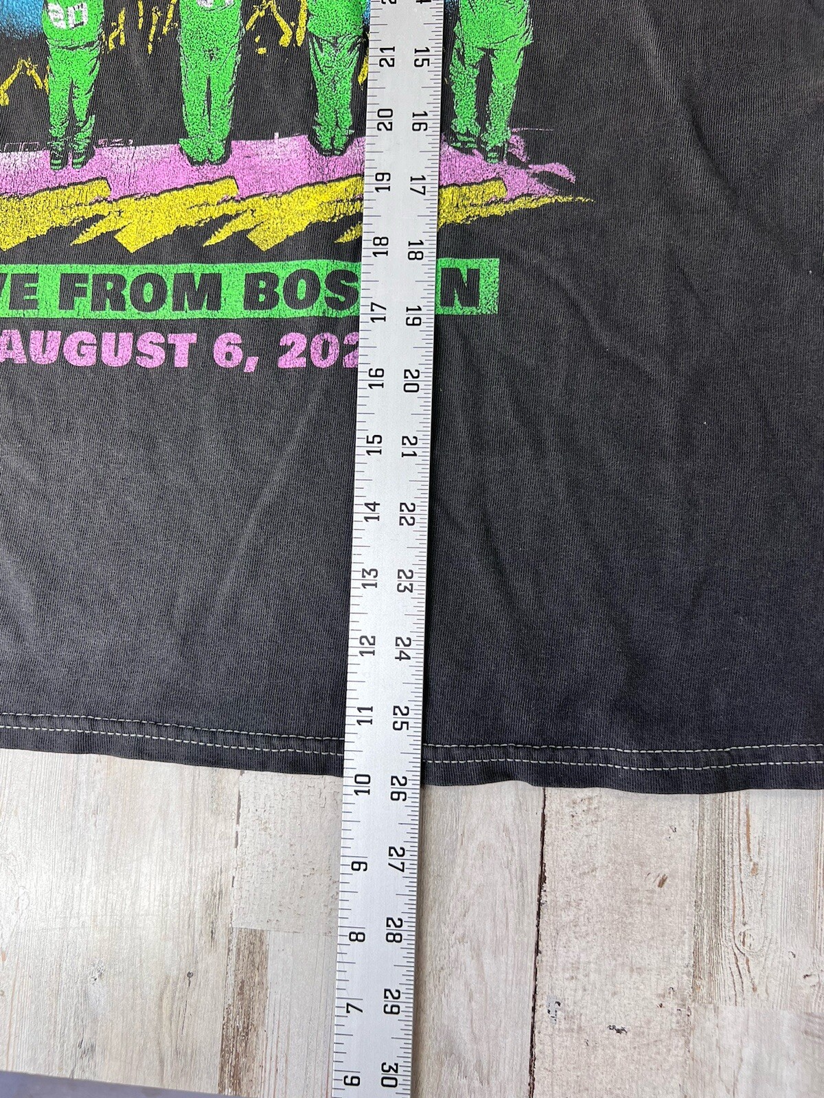 2021 New Kids on the Block Live From Boston T-shirt NKOTB Boy Band Small/Medium