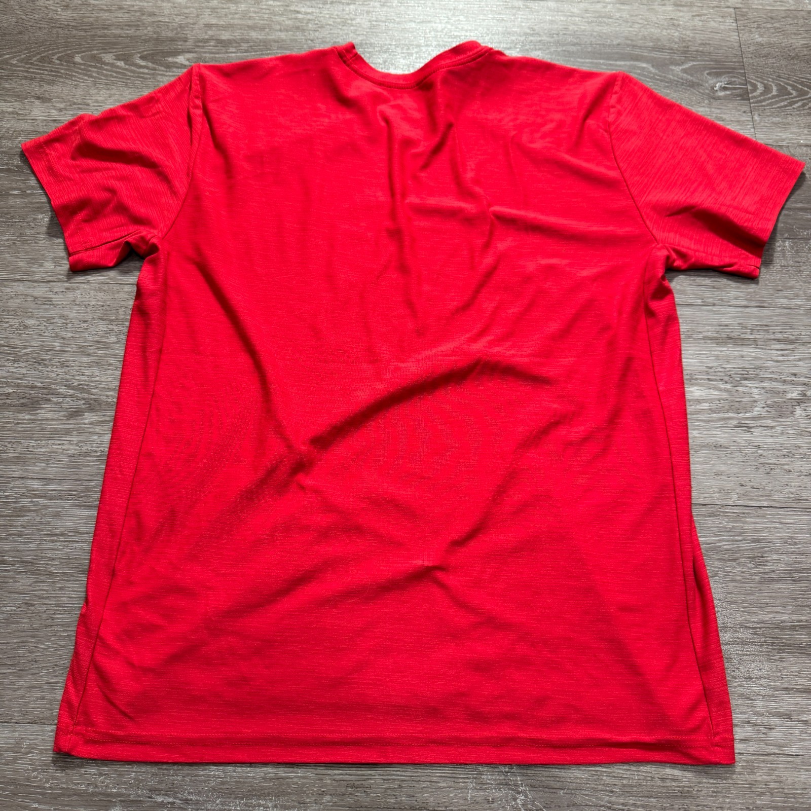 Nike Shirt Mens Medium Red Swoosh Logo Running Performance Tee Casual Outdoor