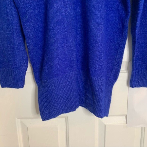 Vintage MAINFRAME Royal Blue Sweater Silk Nylon Angora Material Size Small
