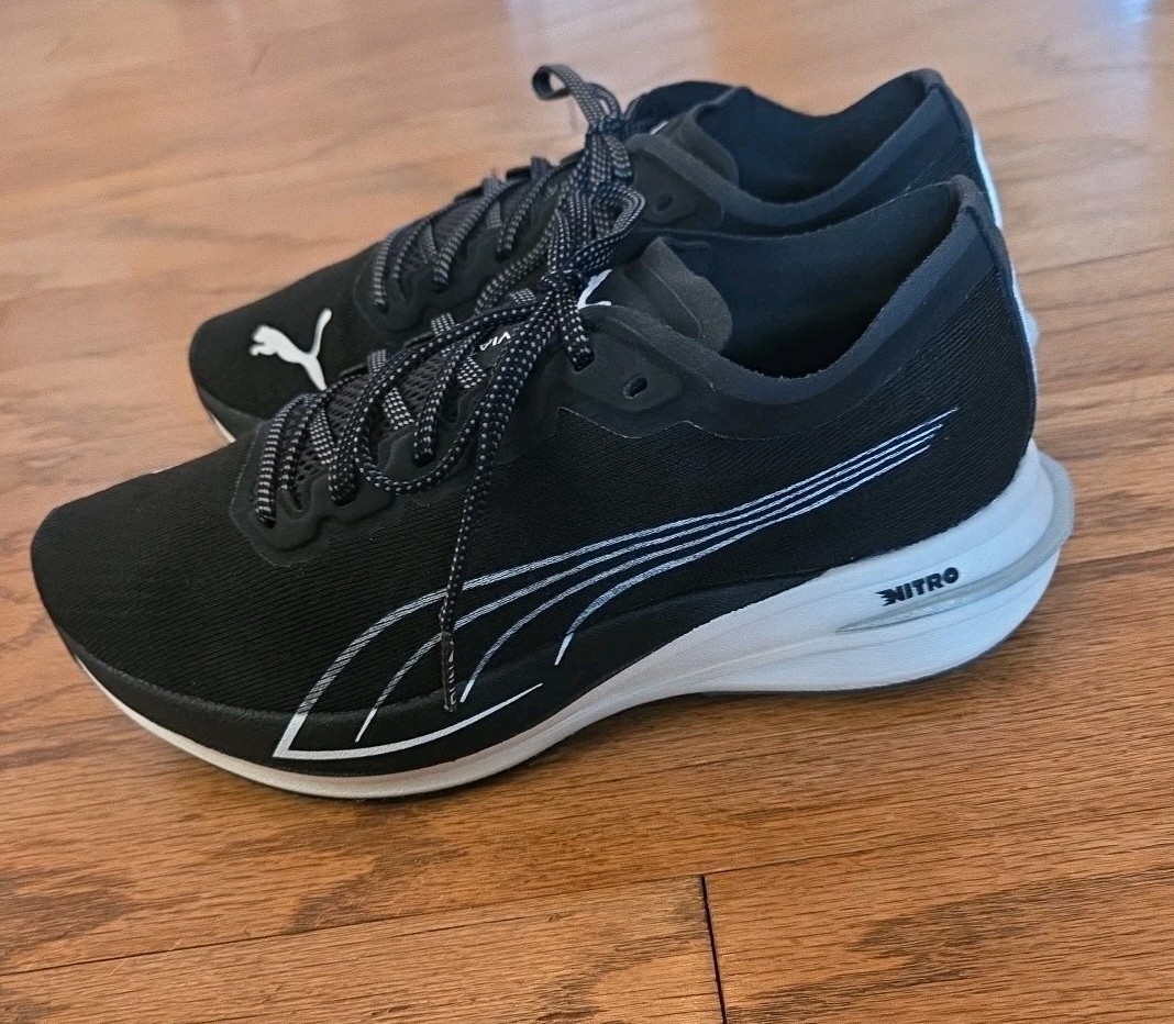 Puma Deviate Nitro Women Size 7 Black Silver Carbon Plate Running Shoes 194453