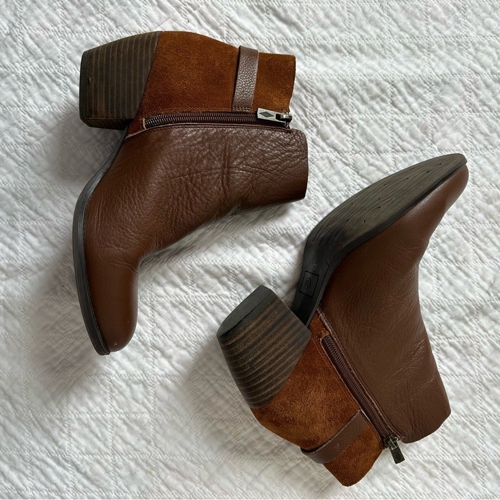 American Rag Ashlyn Brown Leather Suede Ankle Boots Western Boho Block Heel 8.5M