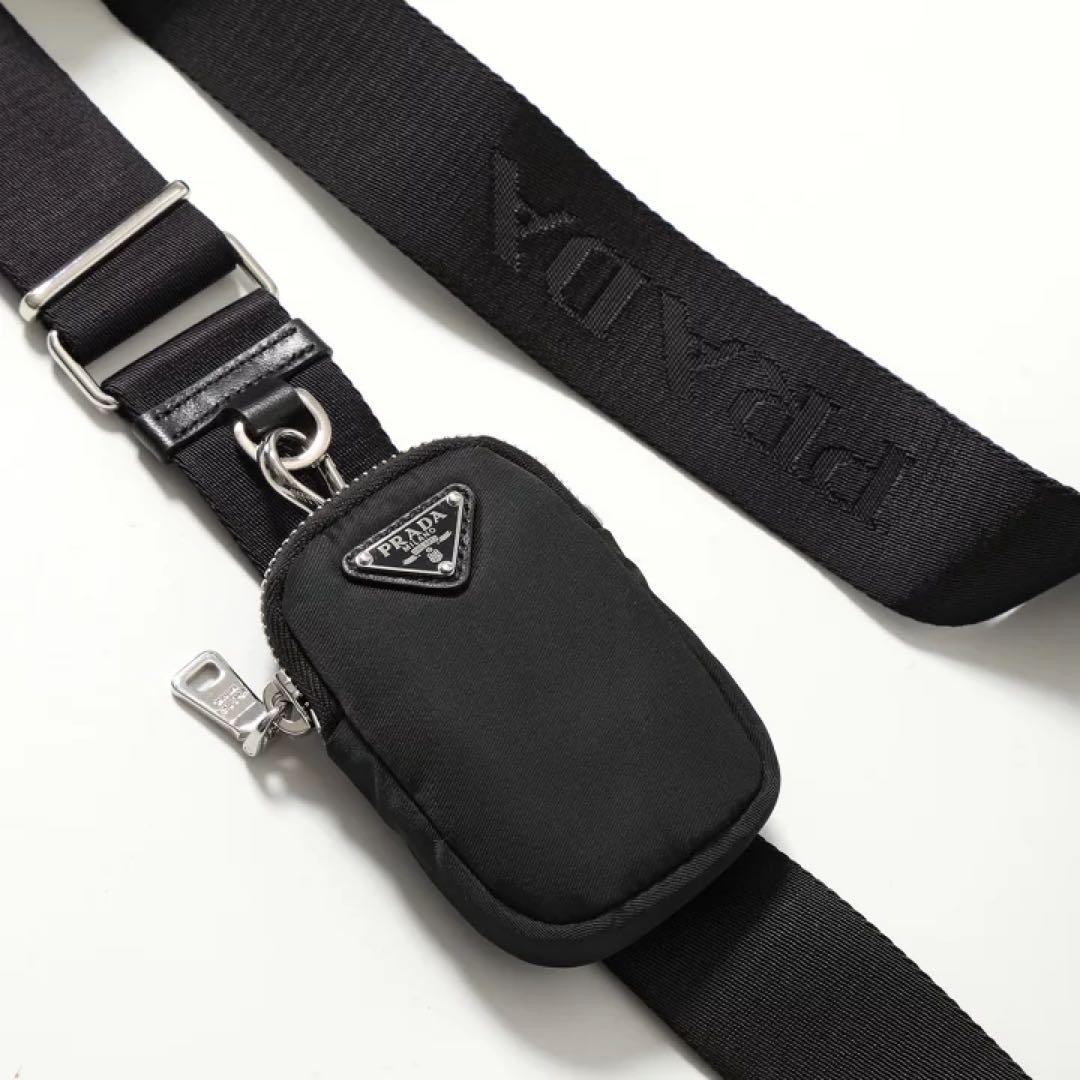 Prada Re-Edition 2005 Re-Nylon
