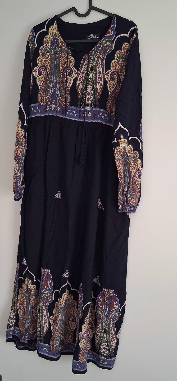 colourful blue/multi colour long maxi modern dress, house dress in size 46