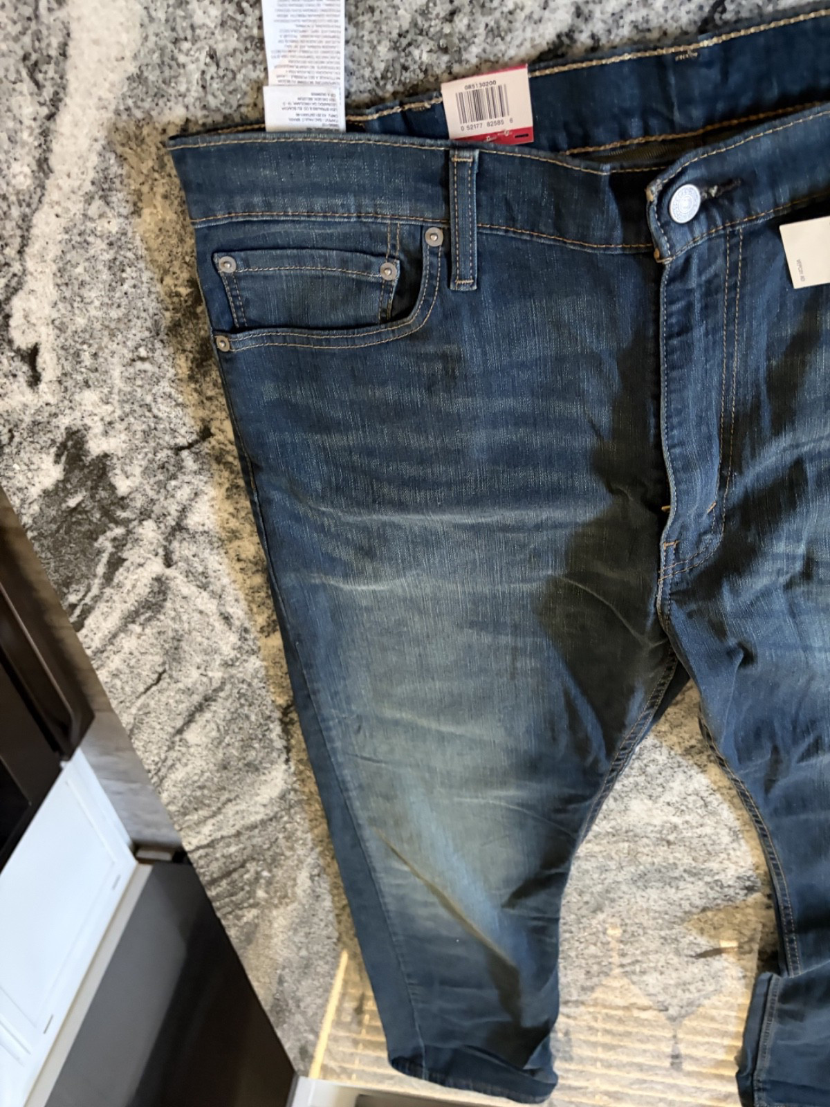NEW WITH TAGS Levi’s 513 Slim Straight Jeans Mens 38×32 Blue Denim Stretch
