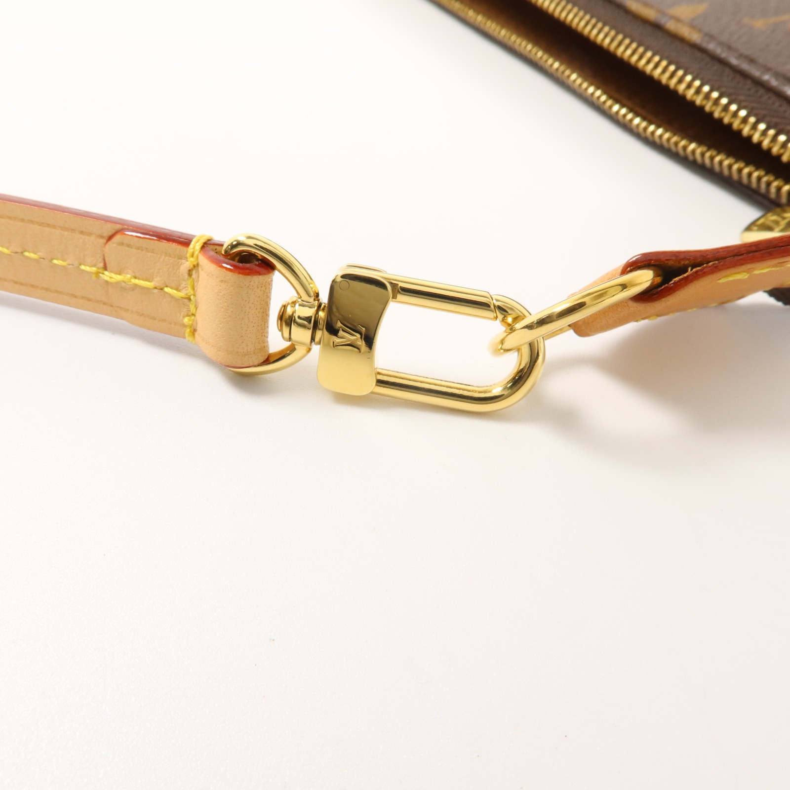 LOUIS VUITTON LV GHW Pochette Accessoires Pouch M40712 Monogram Brown