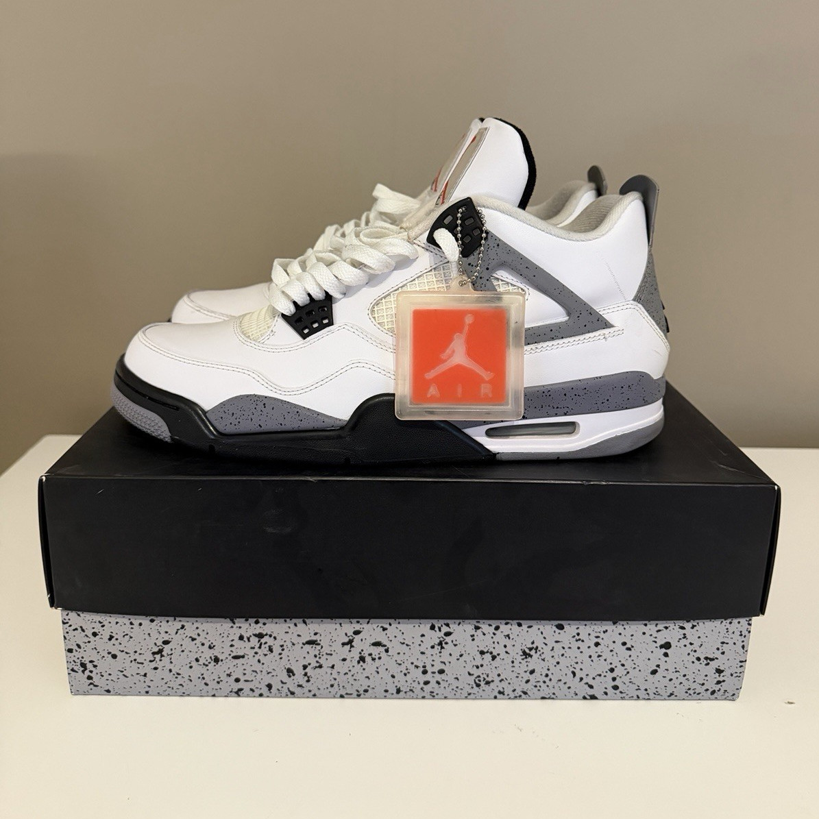 Jordan Air Jordan 4 Retro Cement White/Black-Cement Grey 2012 308497-103