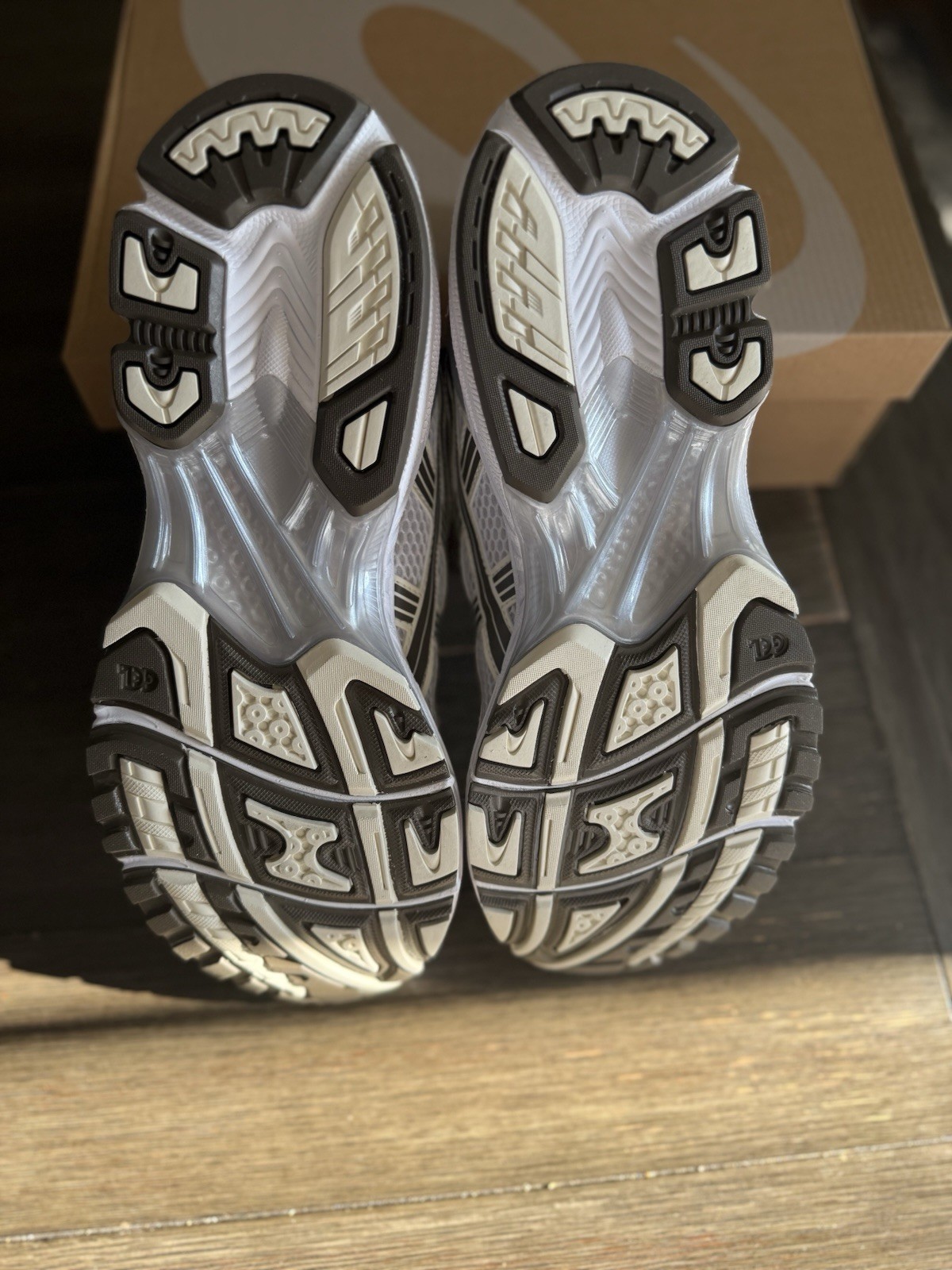 Size 11 – ASICS Gel Kayano 14 White Ivory