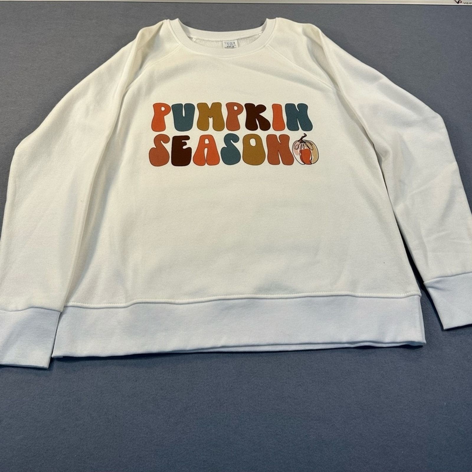 Time and Tru Women’s White Sweatshirt custom DTG Design “Pumpkin Spice” size Med