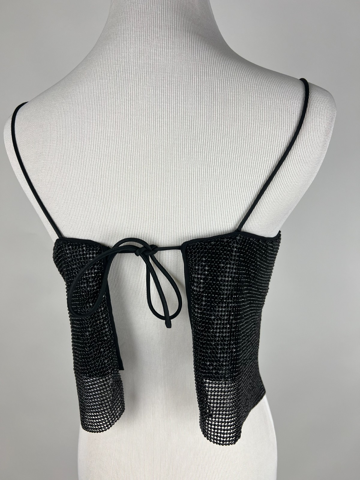 *NWT* ALICE + OLIVIA ‘Grazi Embellished Spaghetti Strap Top’ – S, Black