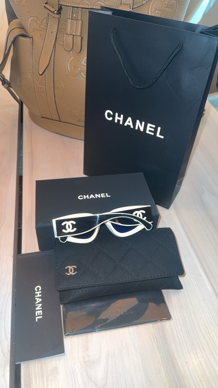 CHANEL Sunglasses Black &White Cat Eye CC Logo Authentic CH 6056 1656/53