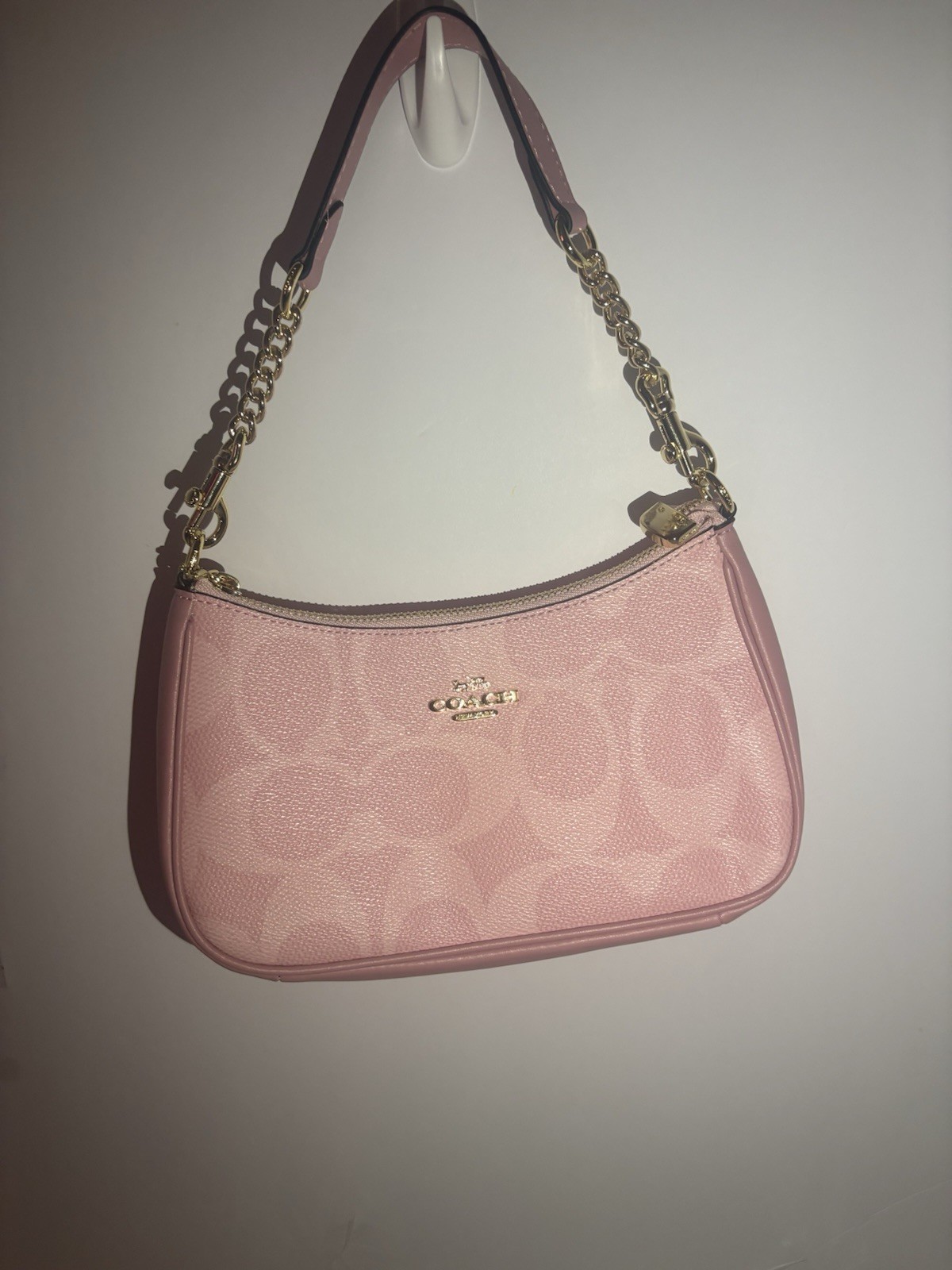 COACH Teri Shoulder Bag In signature canvas/Gold/Powder Pink New CAL51-Free Ship