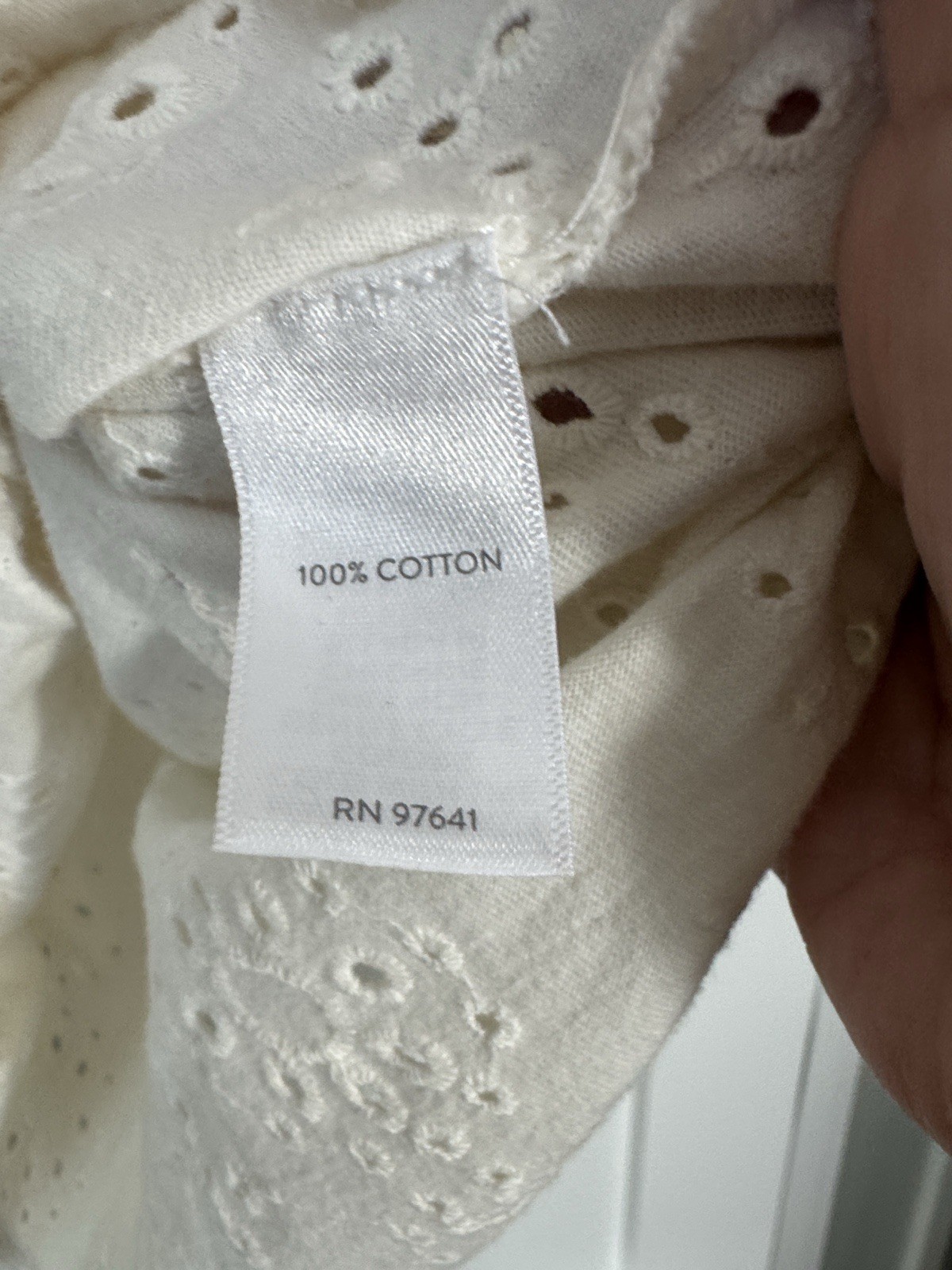 J. Jill Petite L Ivory Eyelet Embroidered Round Neck 3/4 Sleeve Pullover Blouse