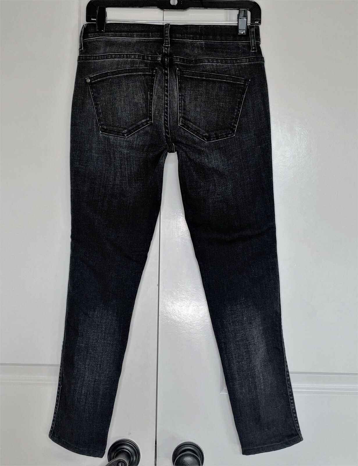 THE GREAT “ALMOST SKINNY” CHARCOAL COTTON BLEND ANKLE CROPPED JEANS SIZE: 24