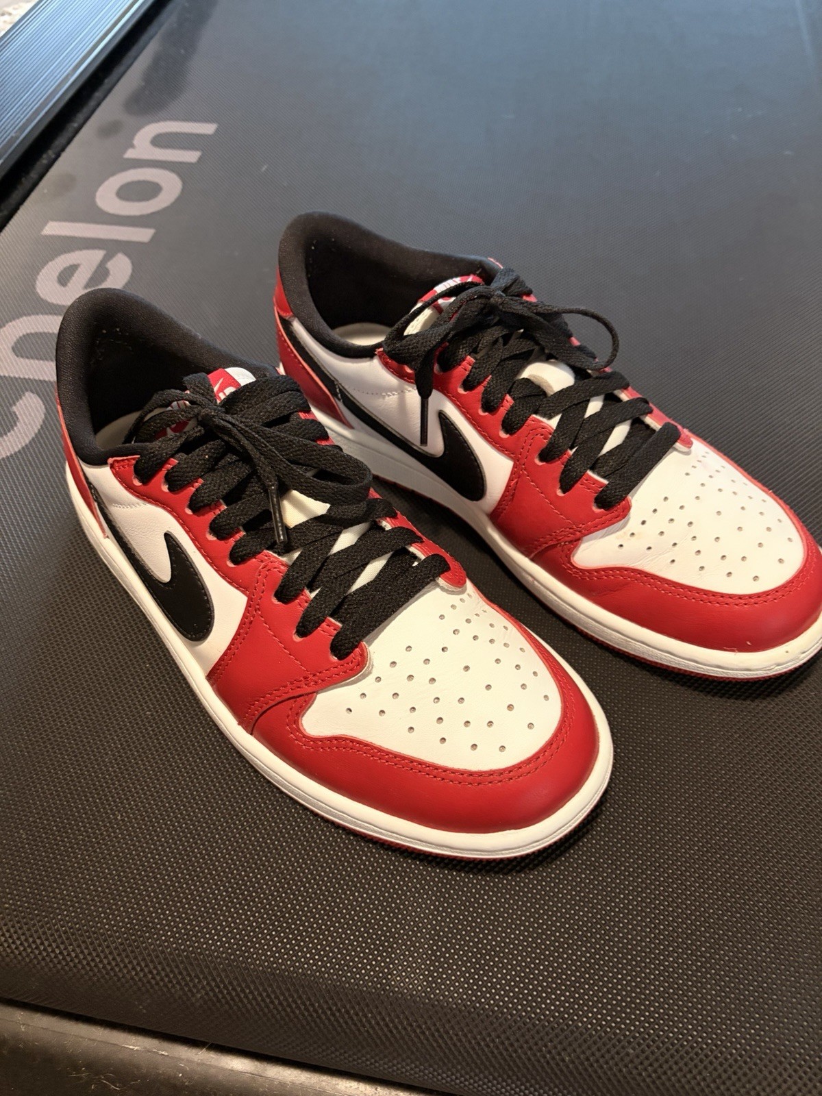 Air Jordan 1 Low Chicago Size 7