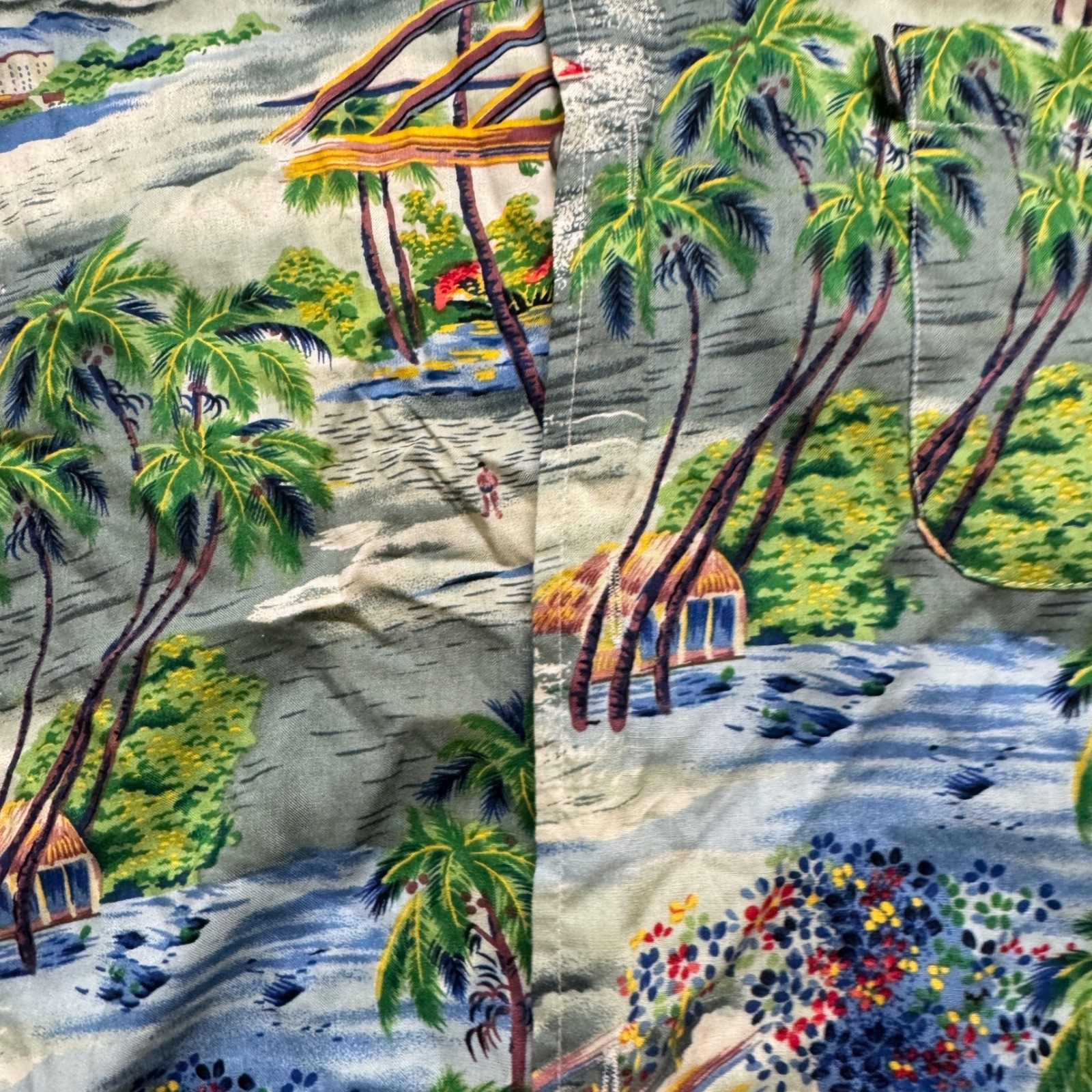 Pineapple Connection Shirt Size XL Red Vintage Men Hawaii Palm Floral 100% Rayon