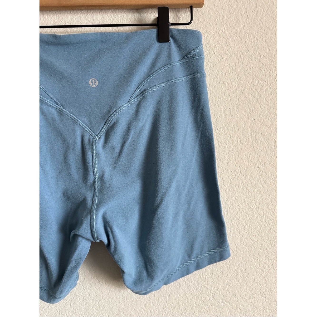 Lululemon Align Curve Seam High Rise 6″ Shorts Utility Blue LW7CQ4S Size 8