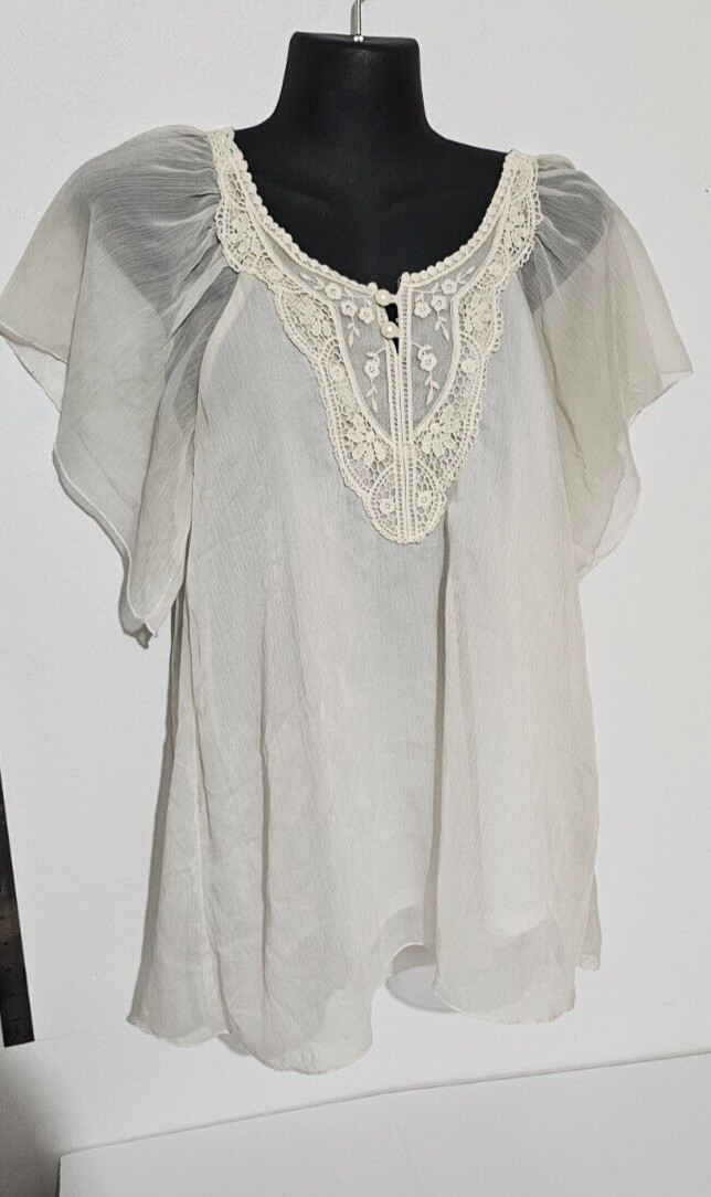 Forever 21 Semi Sheer Blouse with Lace & Pearl Detail and Embroidery Detail Sz M
