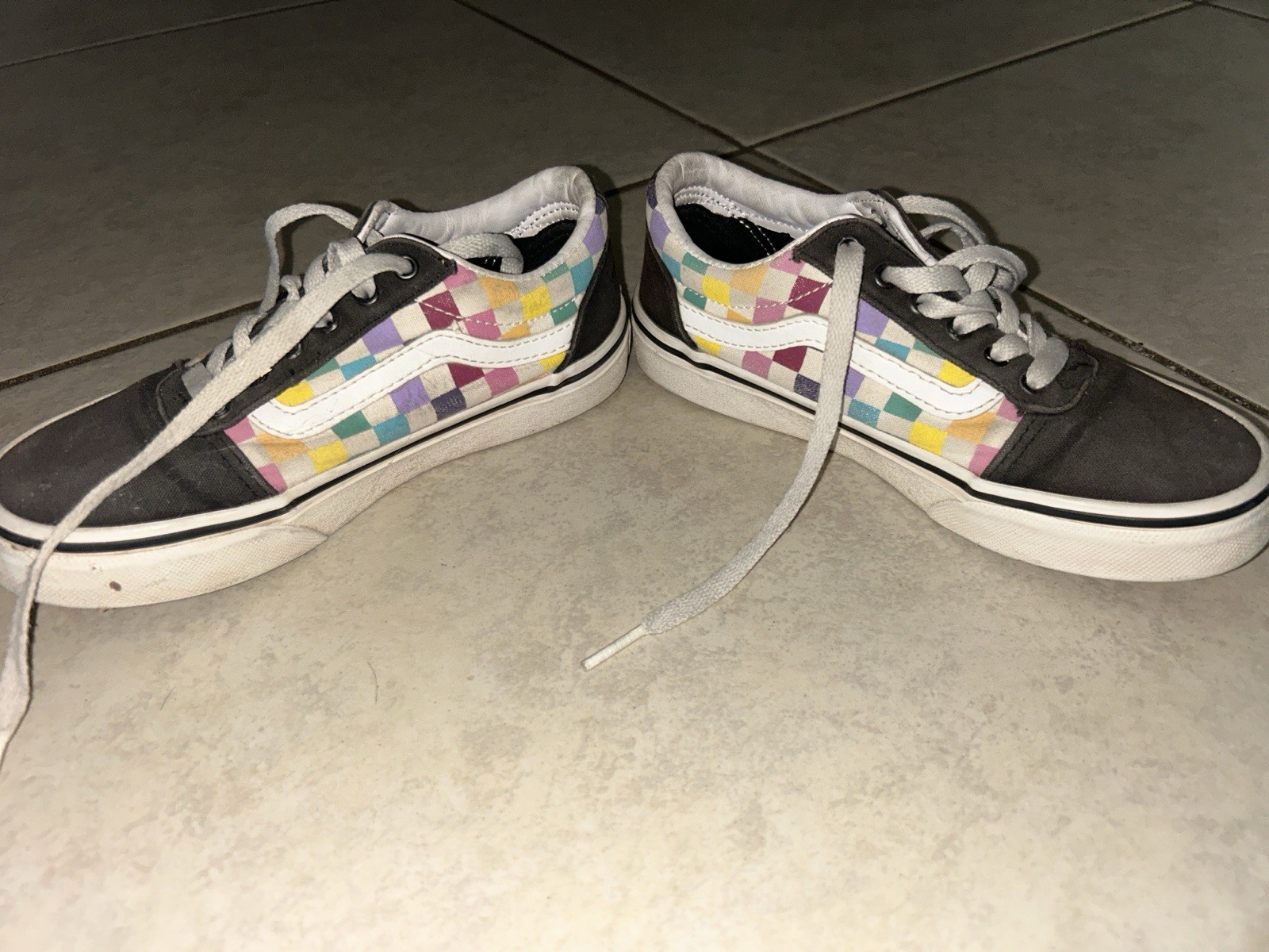 Vans Kid Shoe Size 1 , 19cm