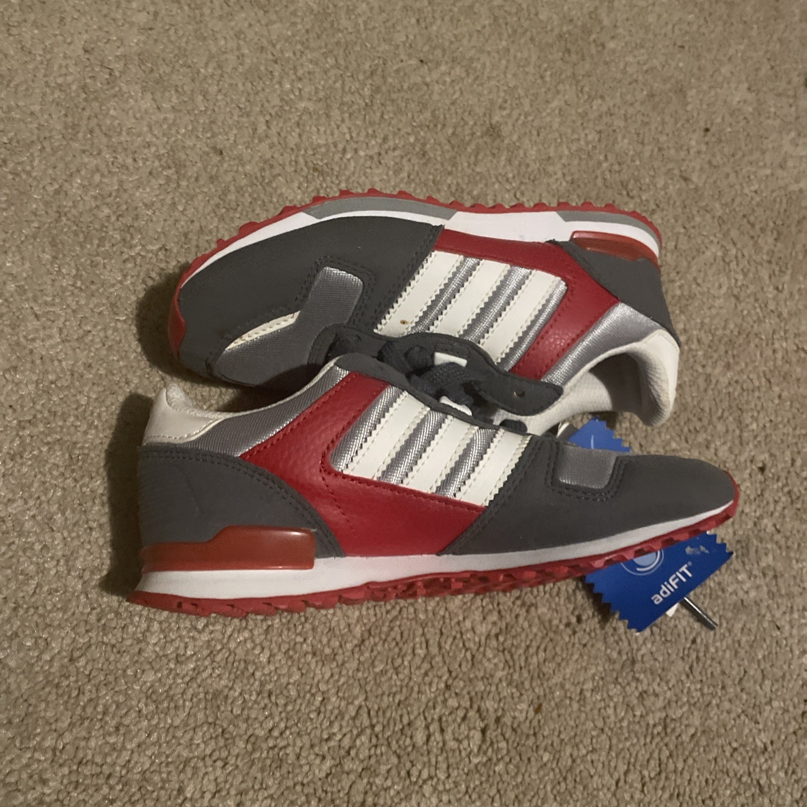 adidas originals ZX 700 HD ‘Grey White Red’ kids shoes